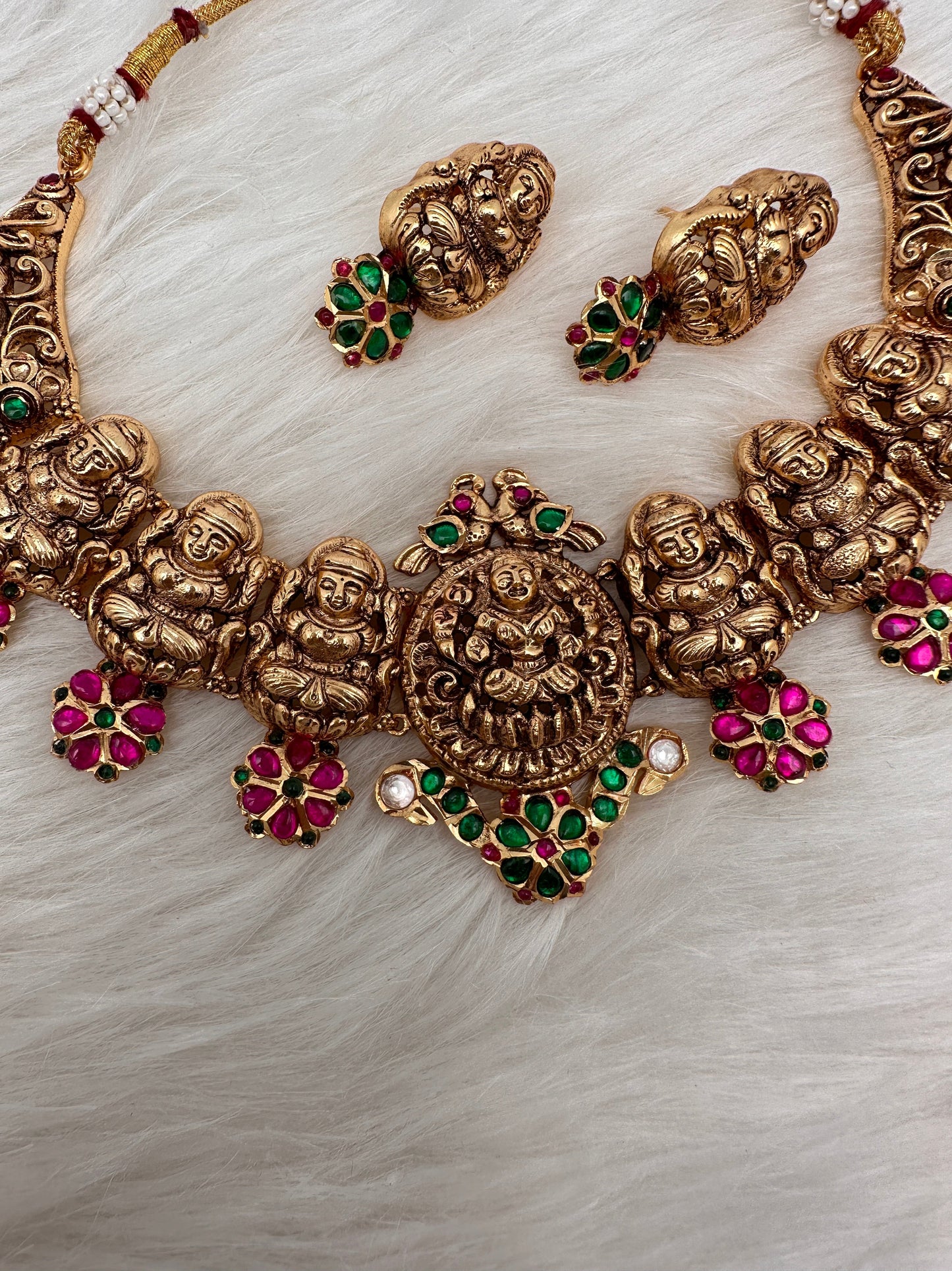 Goddess Lakshmi Floral Nakshi Red Green Jadau Kundan Neckline Necklace