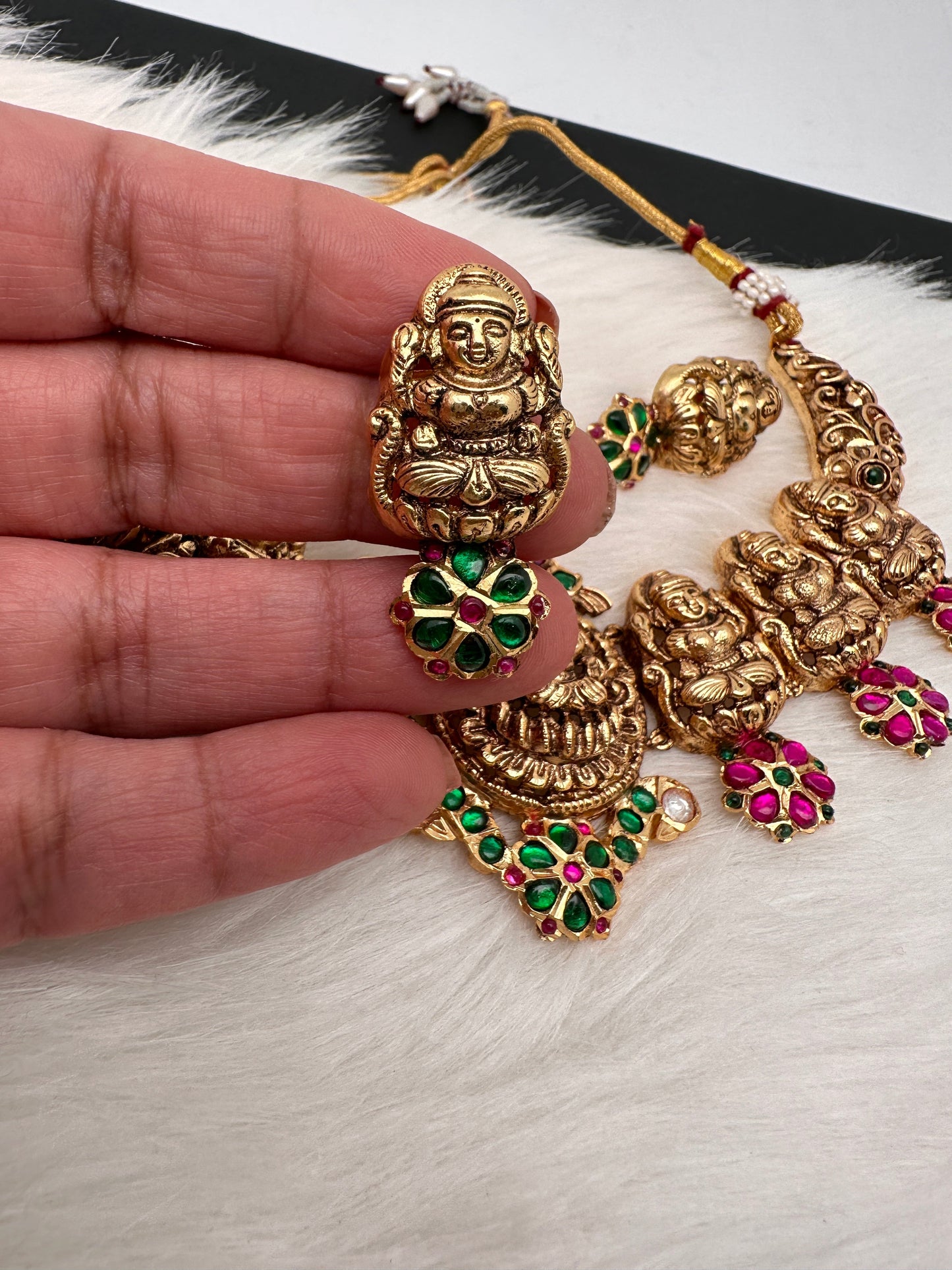 Goddess Lakshmi Floral Nakshi Red Green Jadau Kundan Neckline Necklace