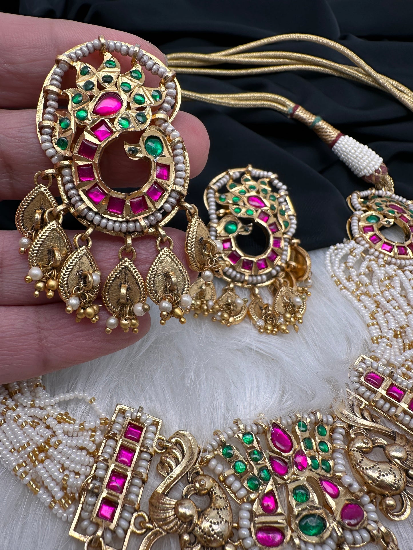 Peacock Nakshi Red Green Jadau Kundan Neckline Necklace