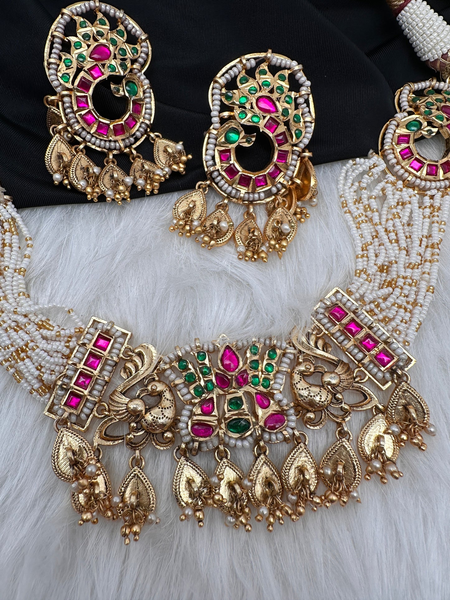 Peacock Nakshi Red Green Jadau Kundan Neckline Necklace
