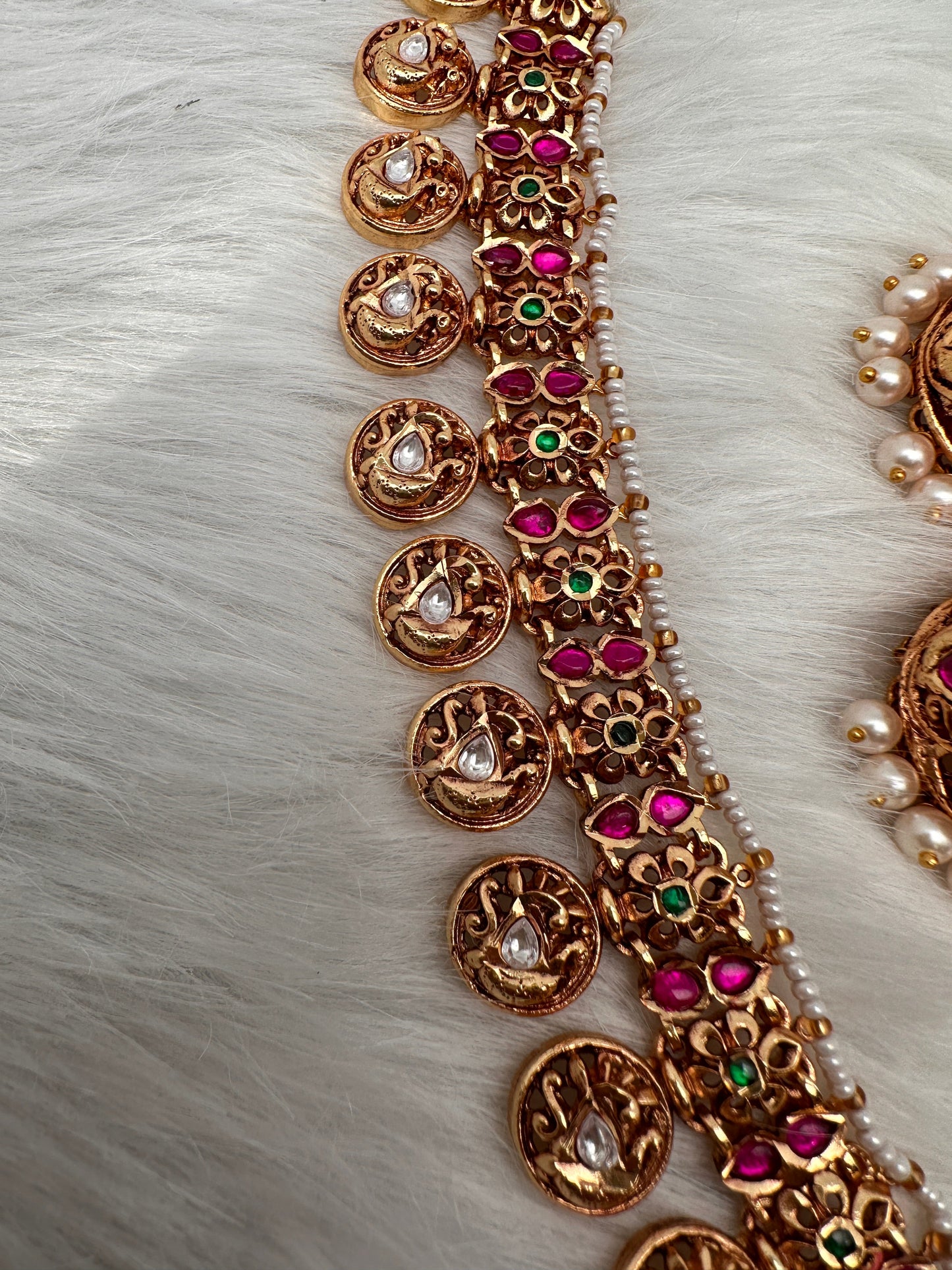 Goddess Lakshmi Elephant Nakshi Red Green Jadau Kundan Necklace