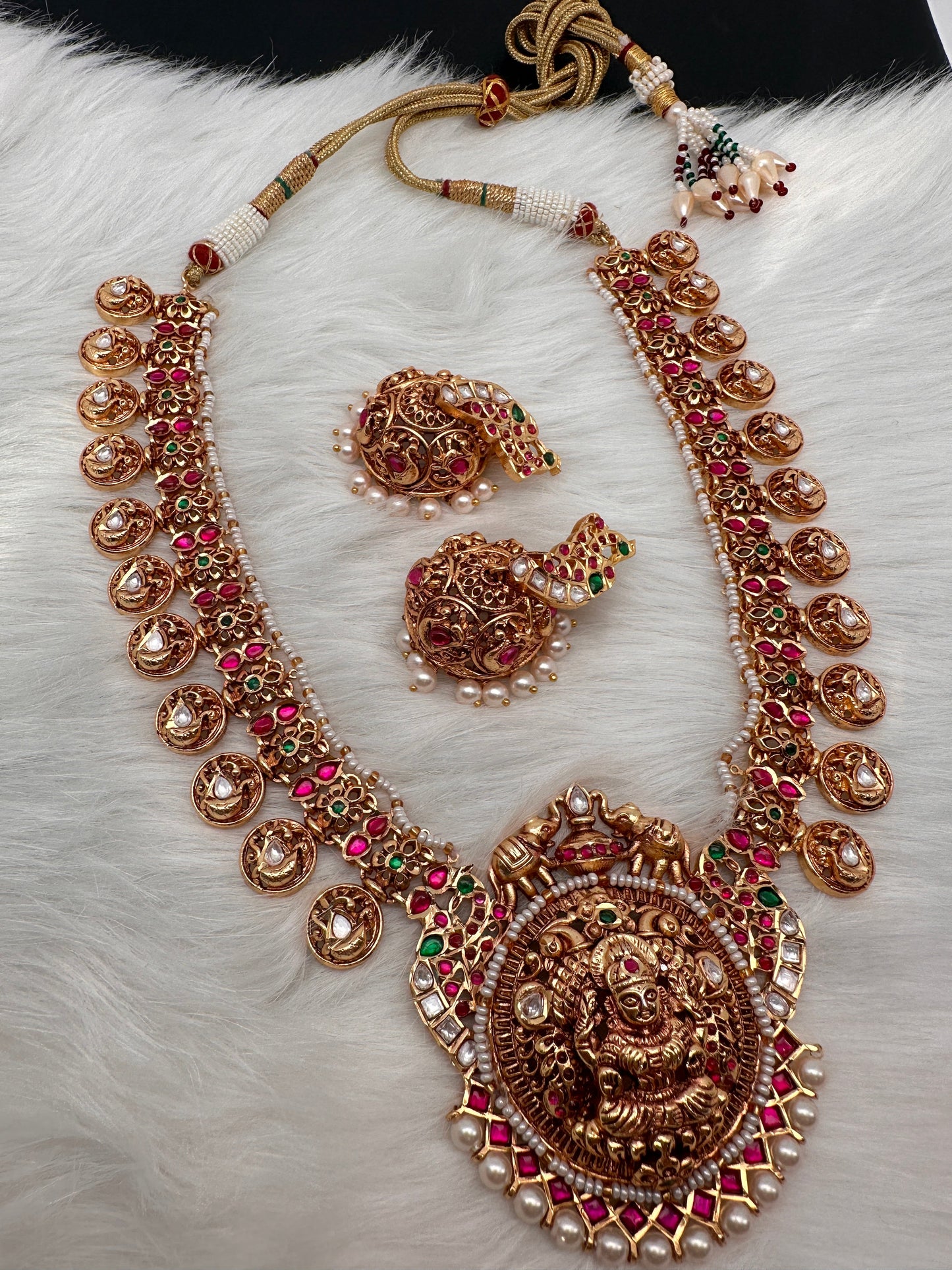 Goddess Lakshmi Elephant Nakshi Red Green Jadau Kundan Necklace