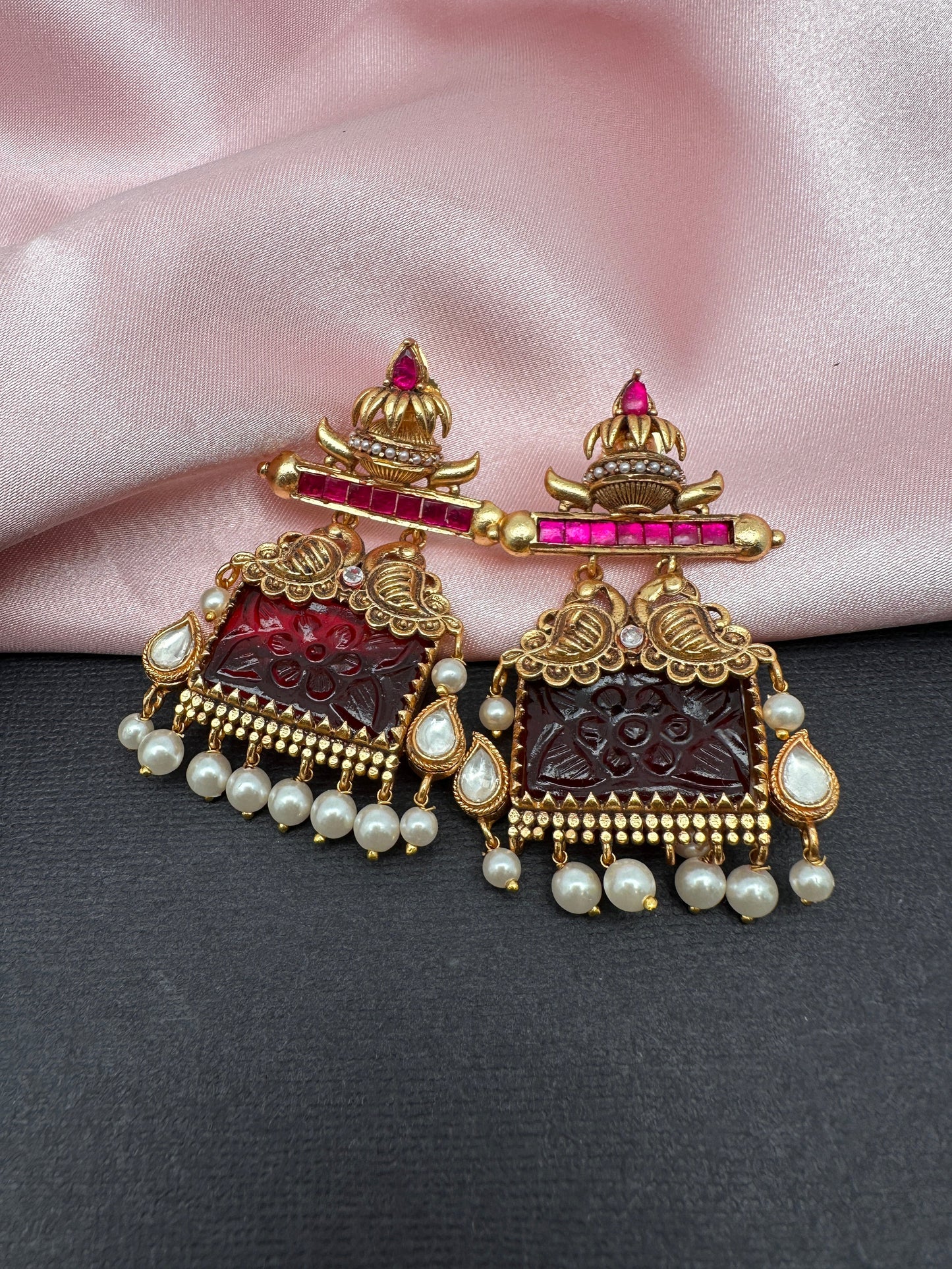 Red Jadau Kundan Red Carved Stone Earrings