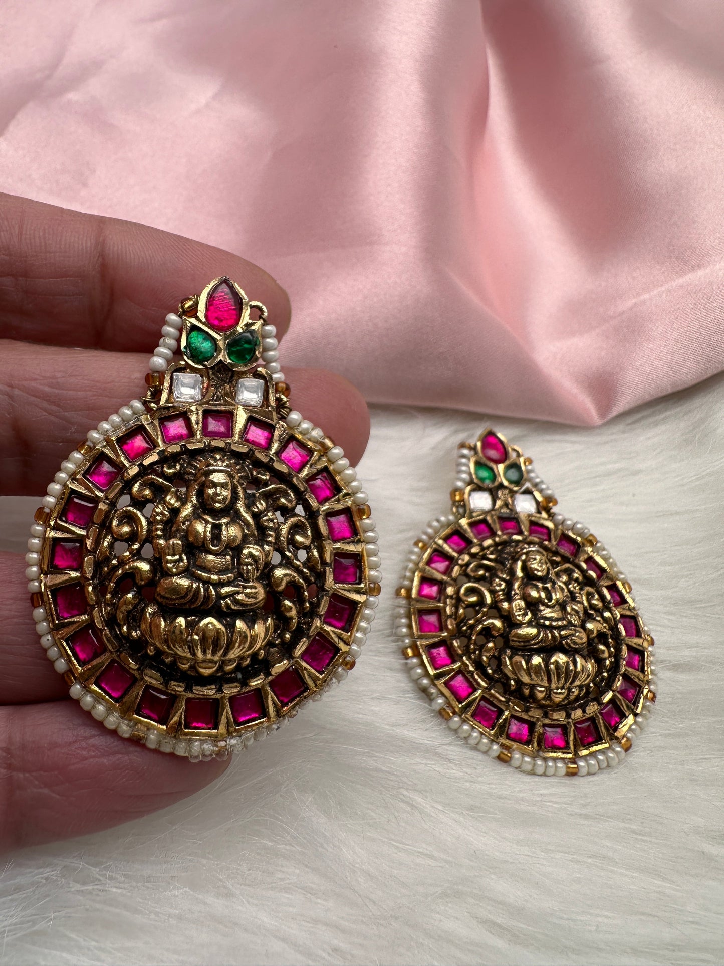 Goddess Lakshmi Nakshi Red Green Jadau Kundan Earrings