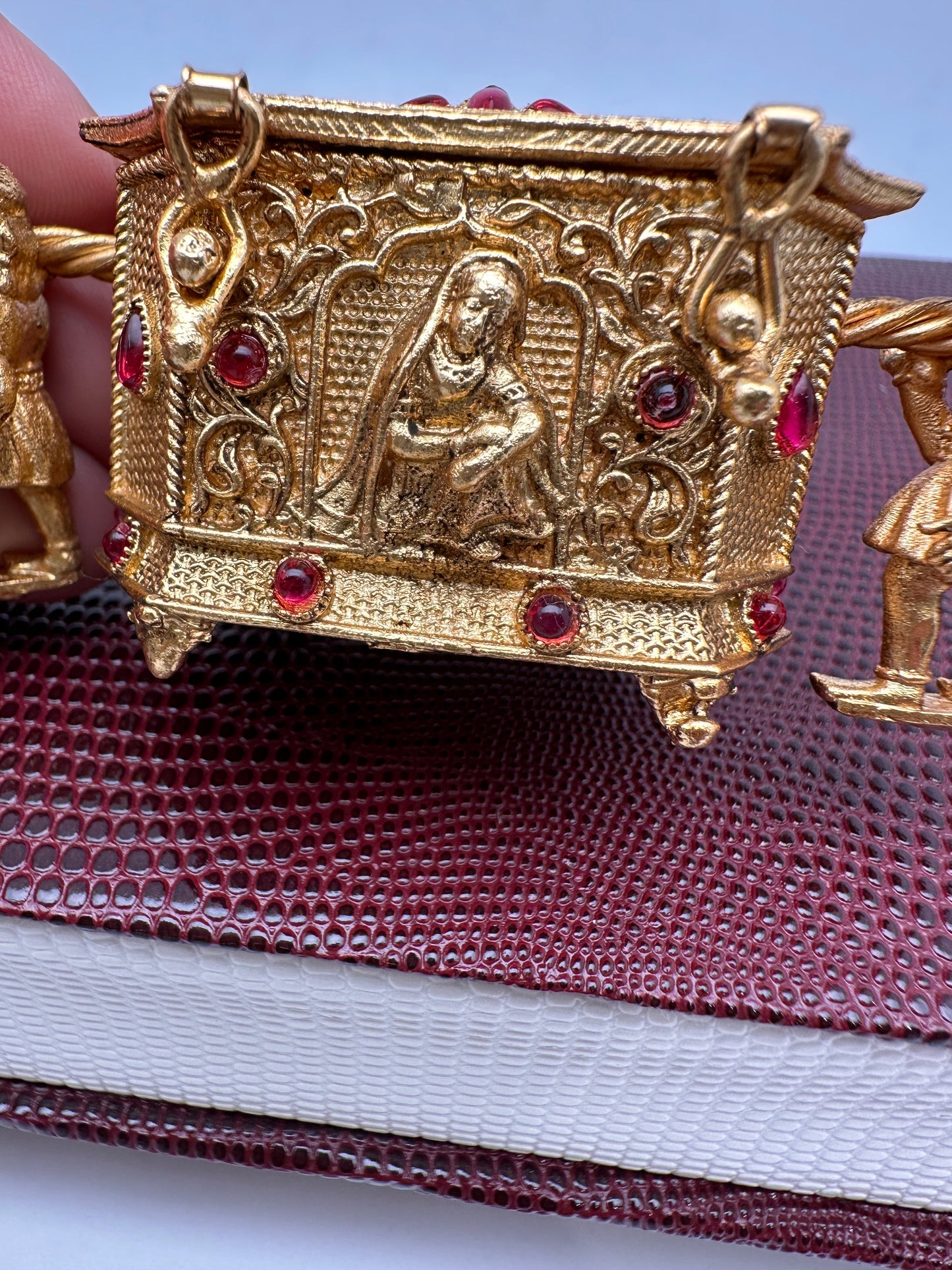 Doli Design Matte Finish Kumkum Box Bharani