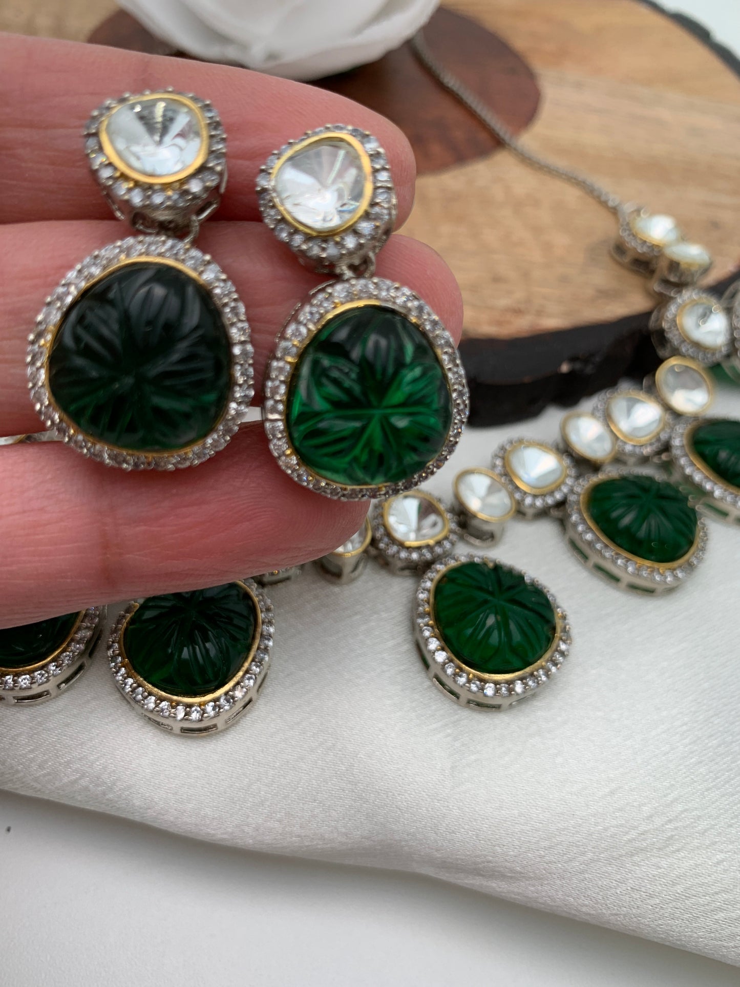 Moissanite Green Carved Stone Silver Polish Short Necklace