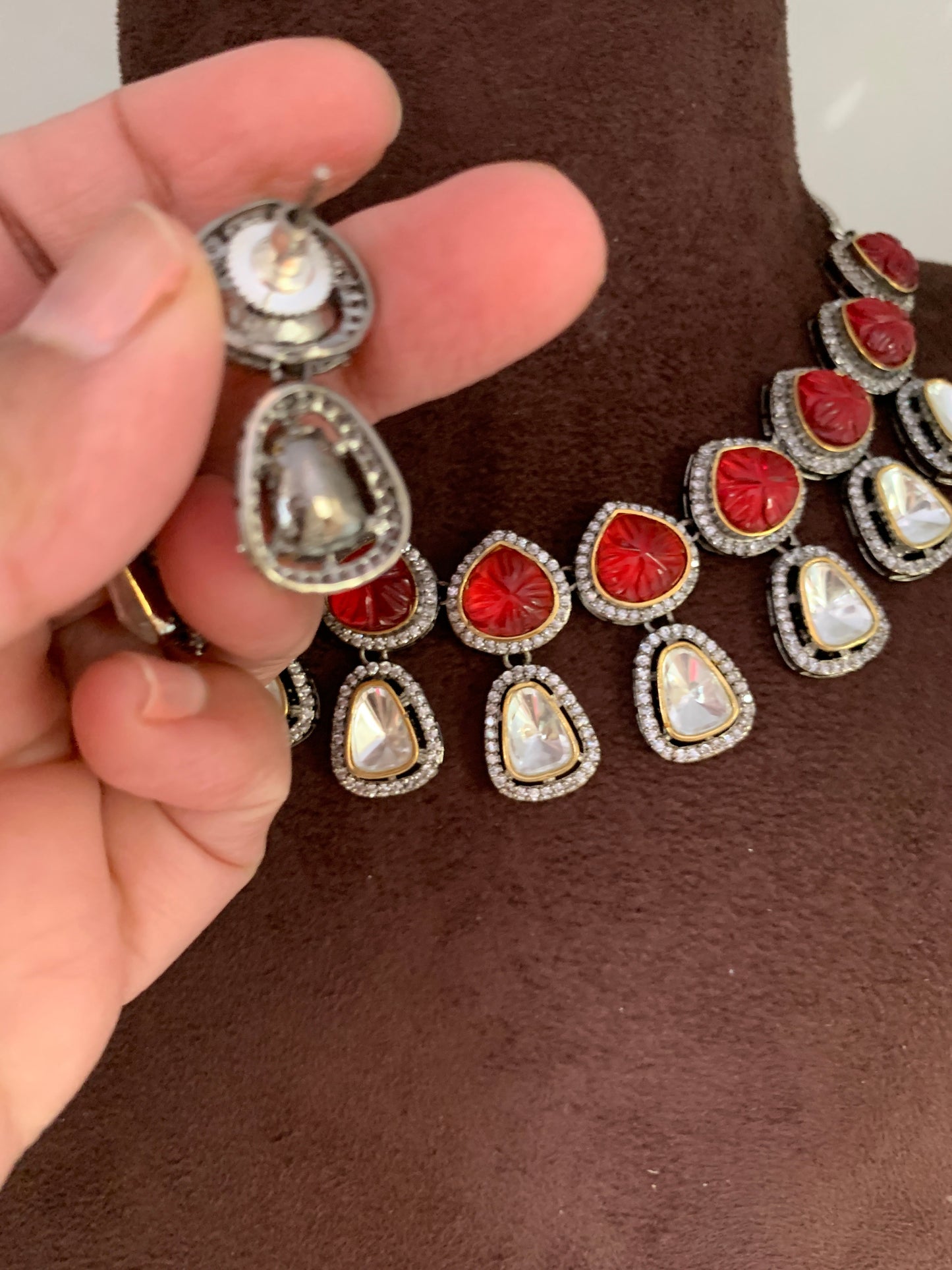 Moissanite Polki Red Carved Stone Victorian Silver Polish Short Necklace