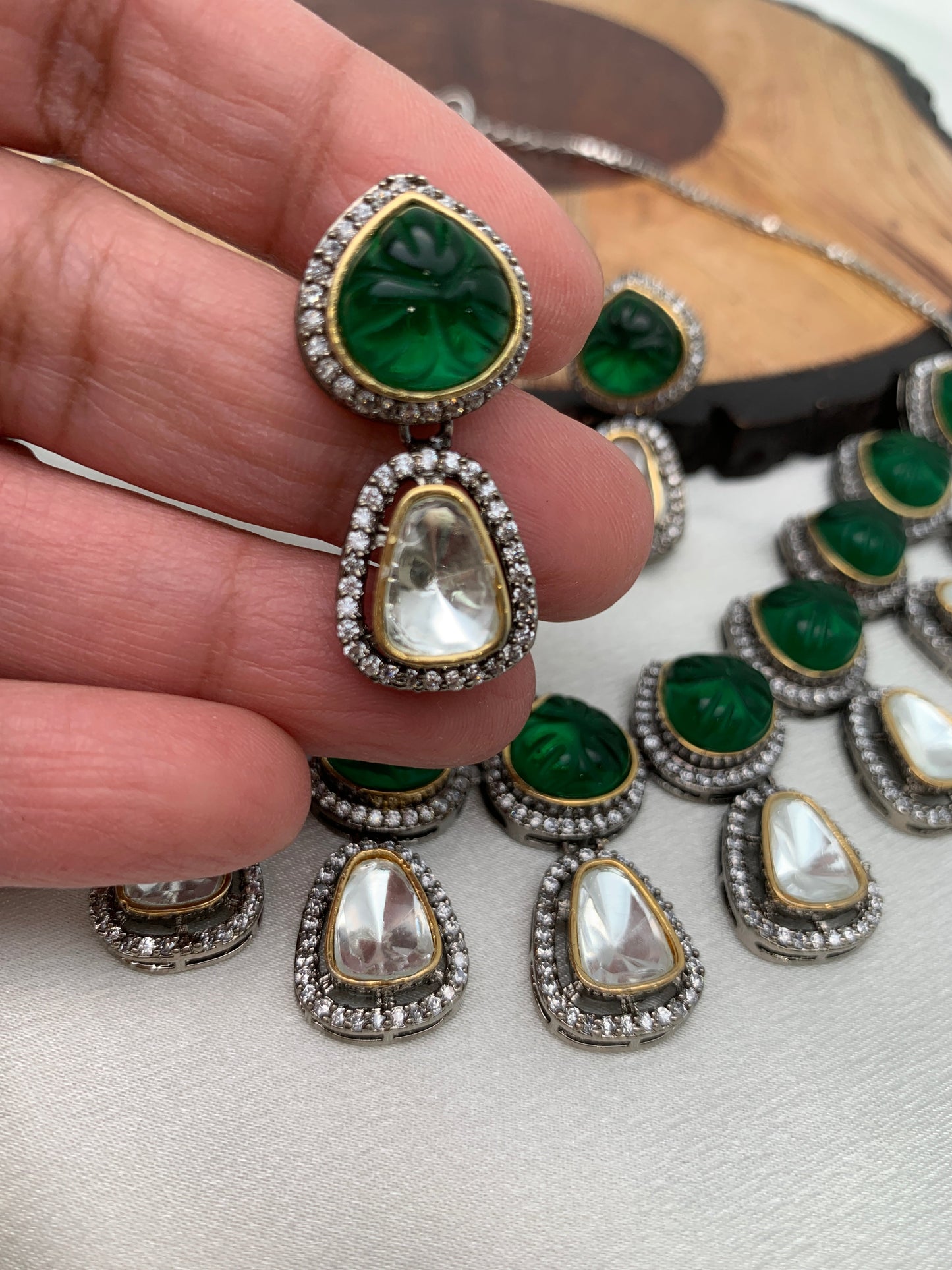 Moissanite Polki Green Carved Stone Victorian Silver Polish Short Necklace