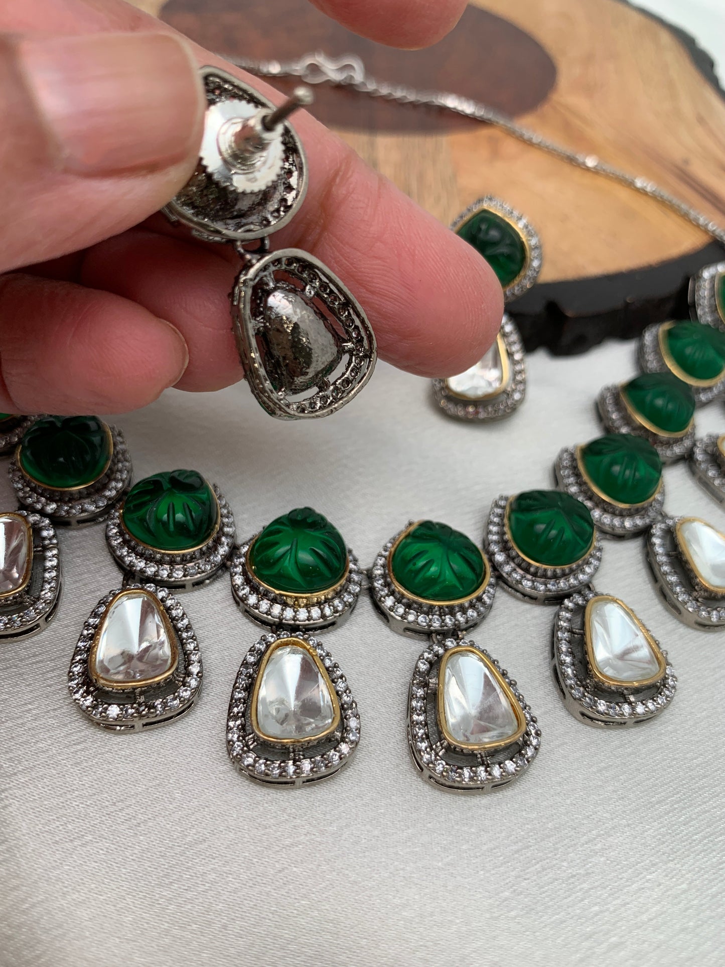 Moissanite Polki Green Carved Stone Victorian Silver Polish Short Necklace