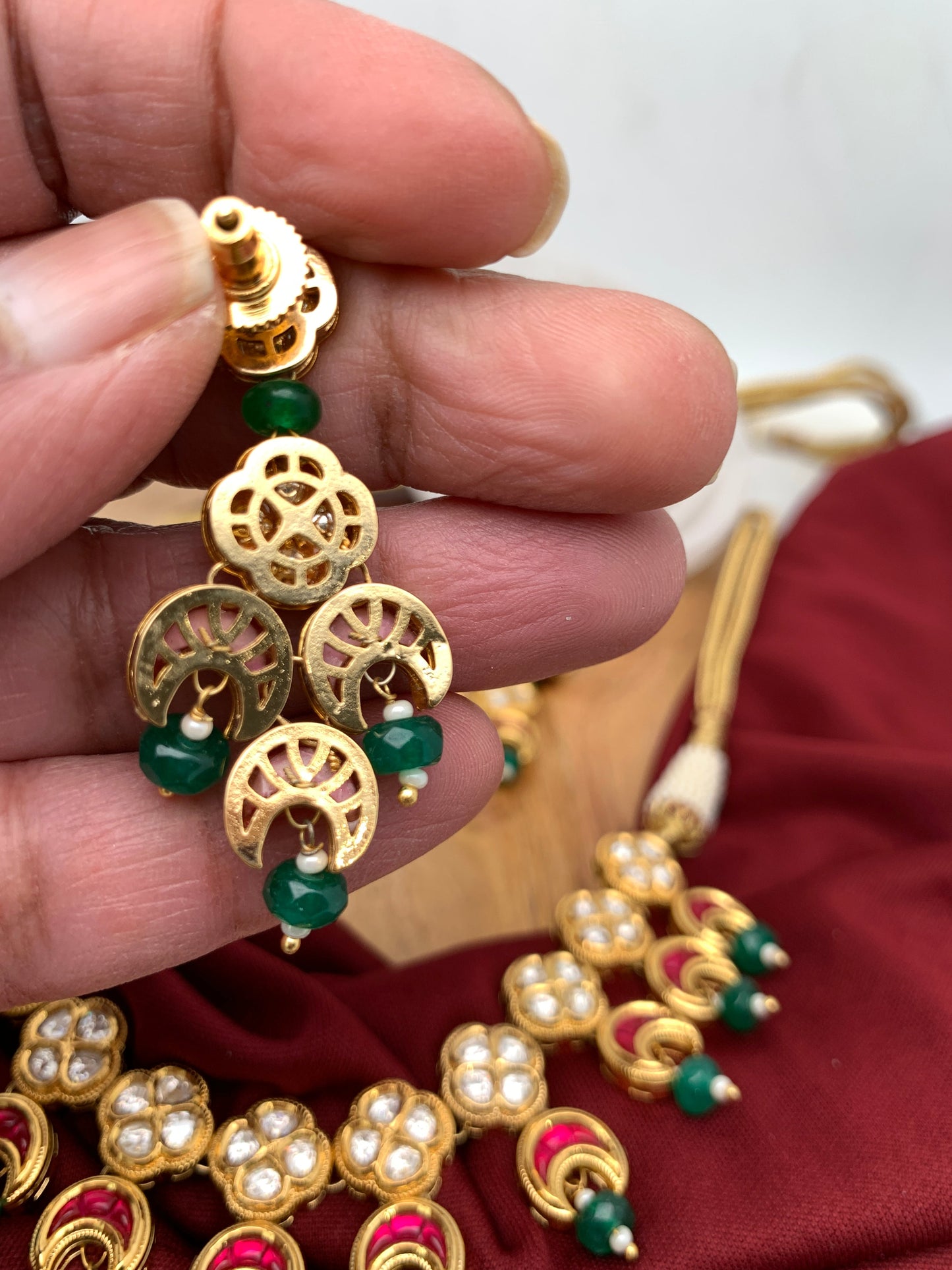Kundan Floral Short Necklace
