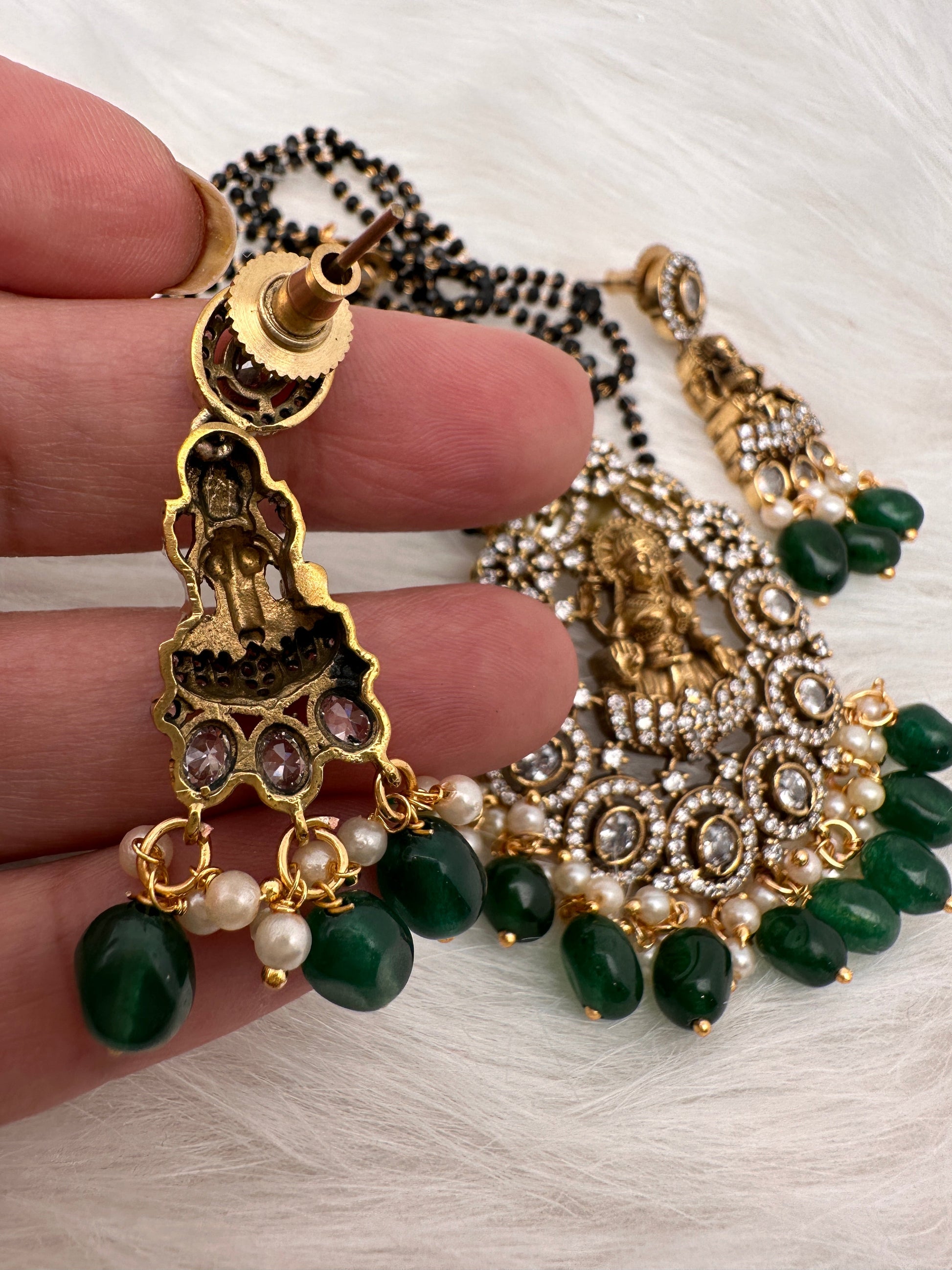 Goddess Lakshmi Color Stone Color Beads Mangalsutra Necklace - Green