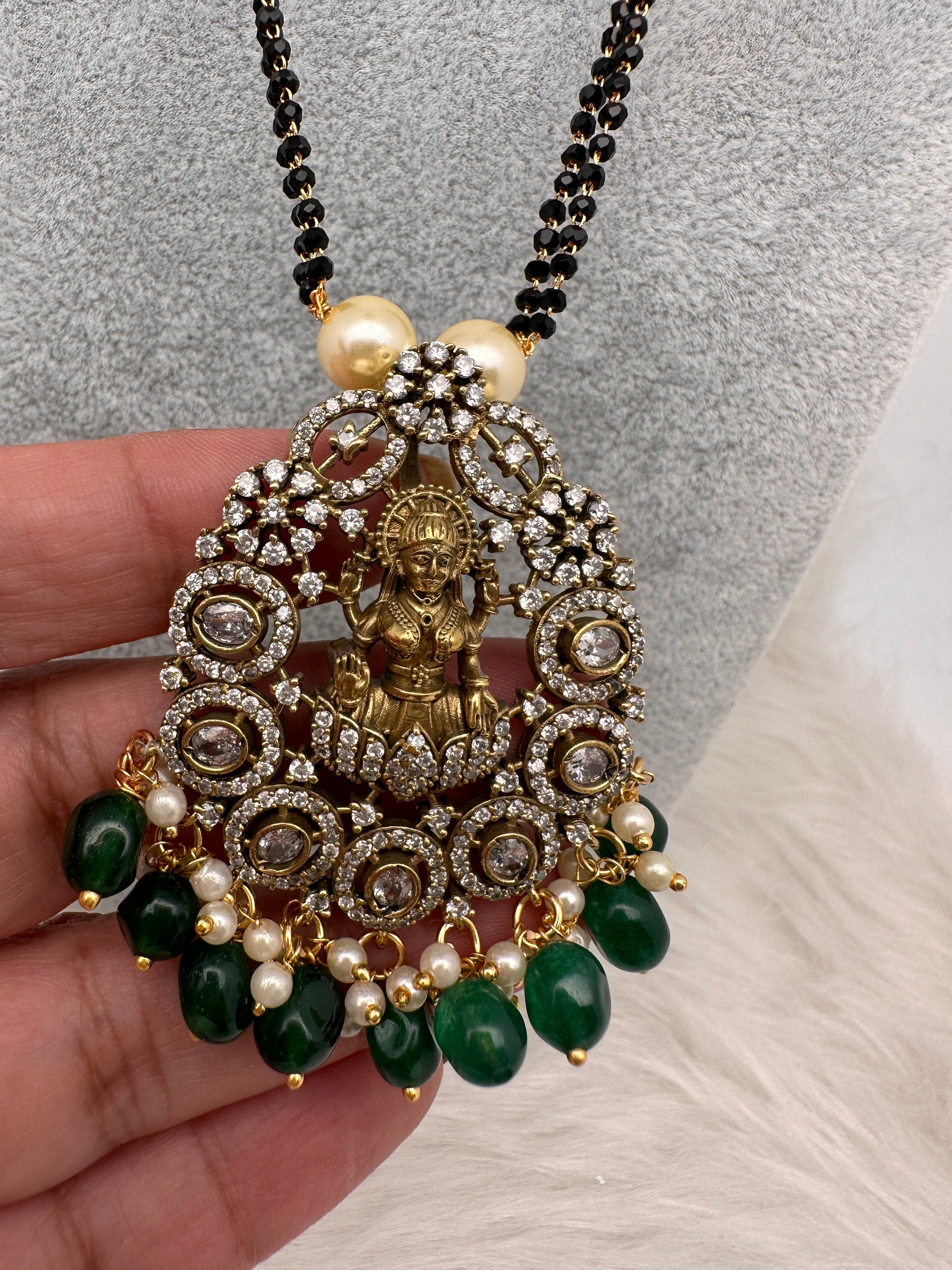 Goddess Lakshmi Color Stone Color Beads Mangalsutra Necklace - Green