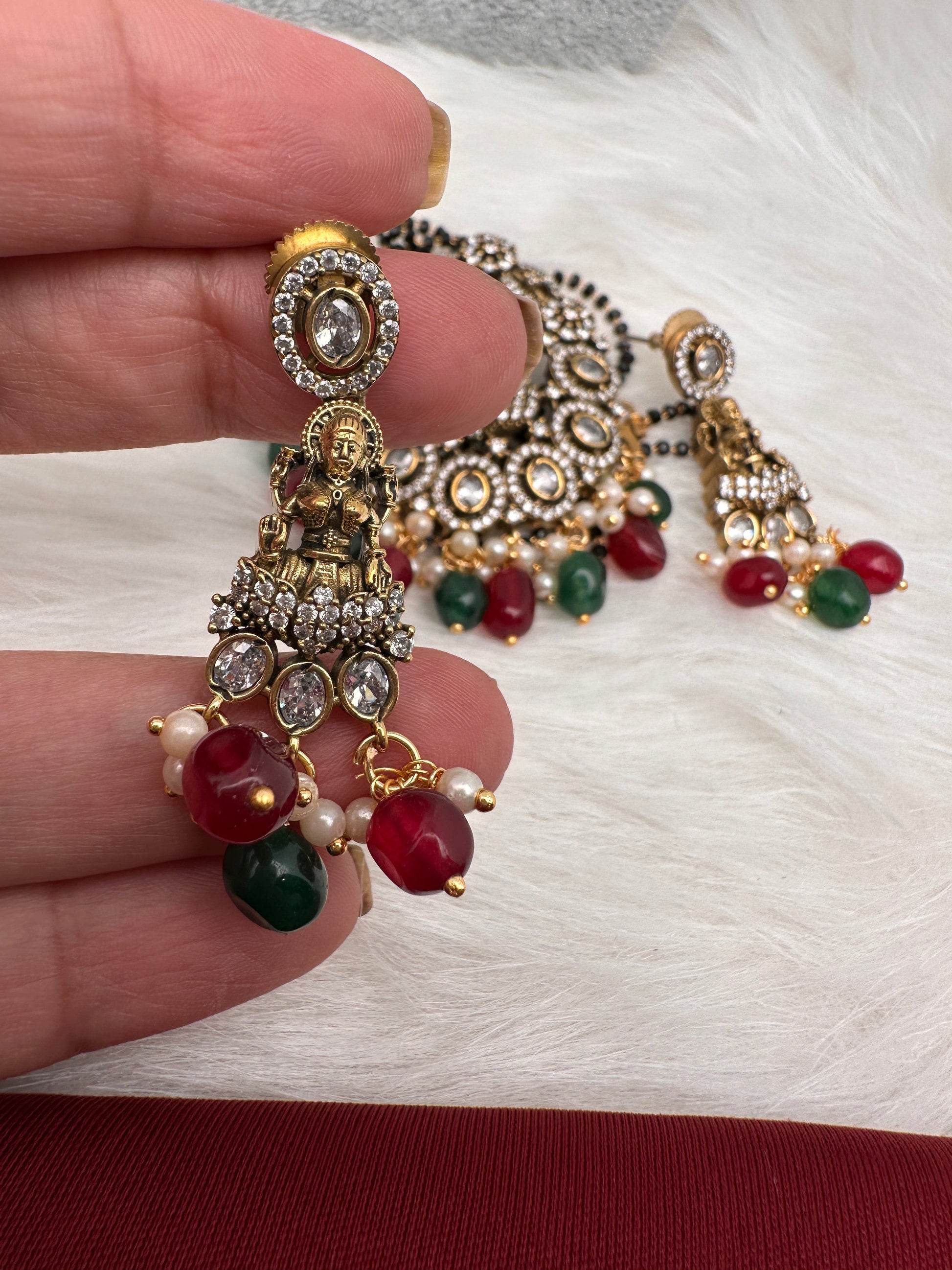 Goddess Lakshmi Color Stone Color Beads Mangalsutra Necklace - Red