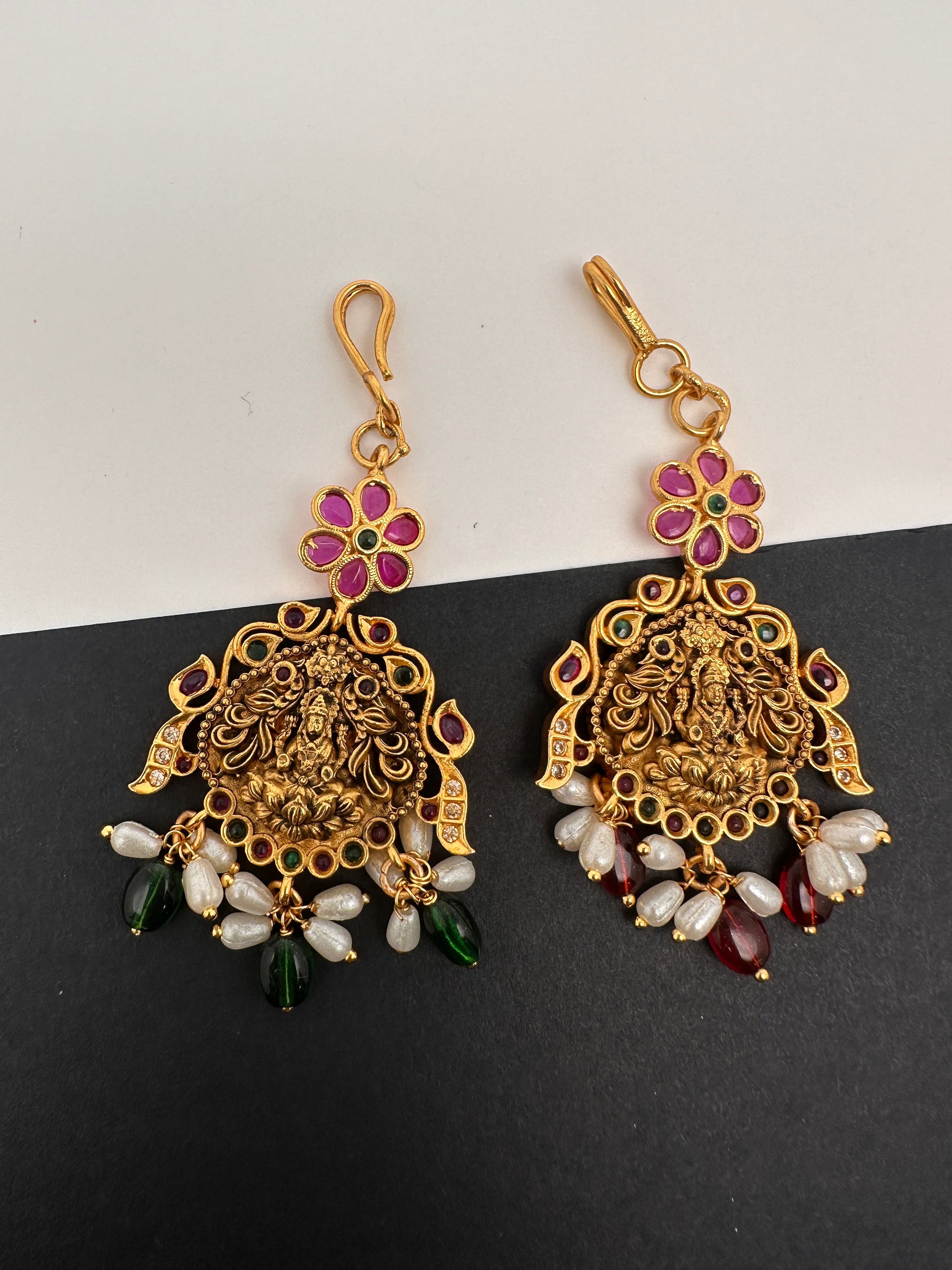 Goddess Lakshmi Matte Mang Tika - Red