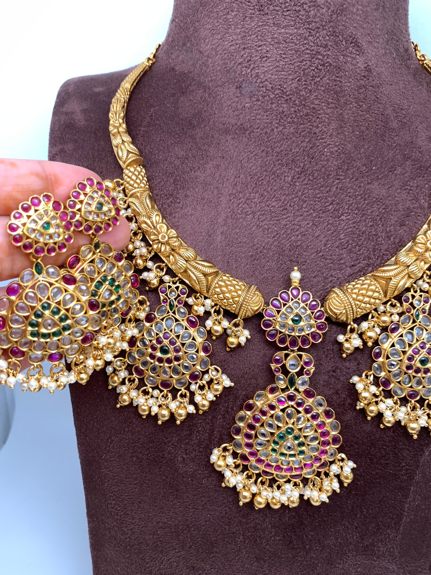 Kanthi Style CZ Red Stone Short Nakshi Necklace Set