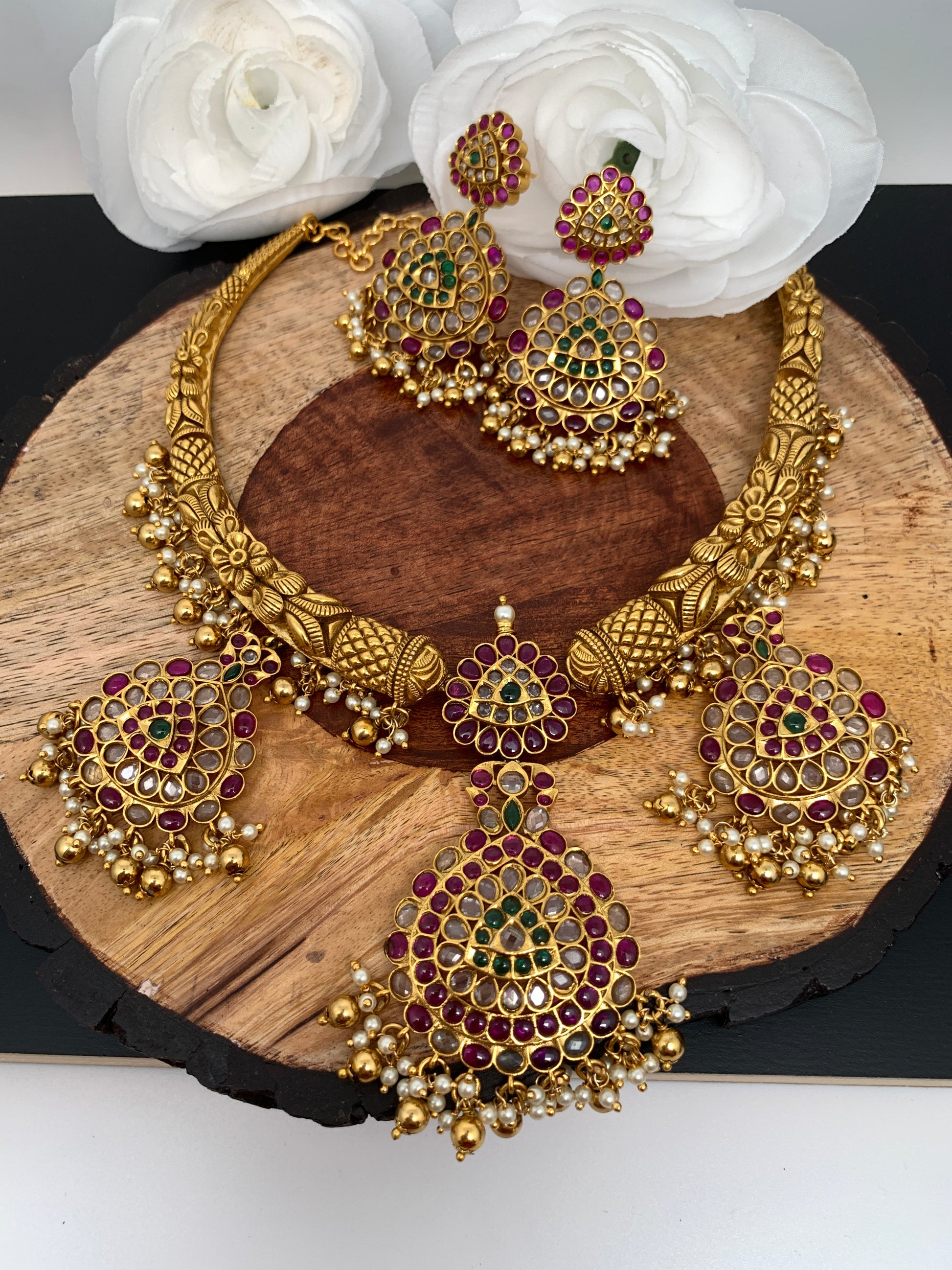 Kanthi Style CZ Red Stone Short Nakshi Necklace Set