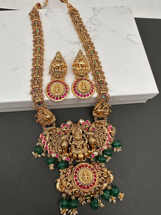 Goddess Lakshmi Elephant Pendent Lakshmi Links Green Pumpkin beads Matte Finish Nakshi Necklace