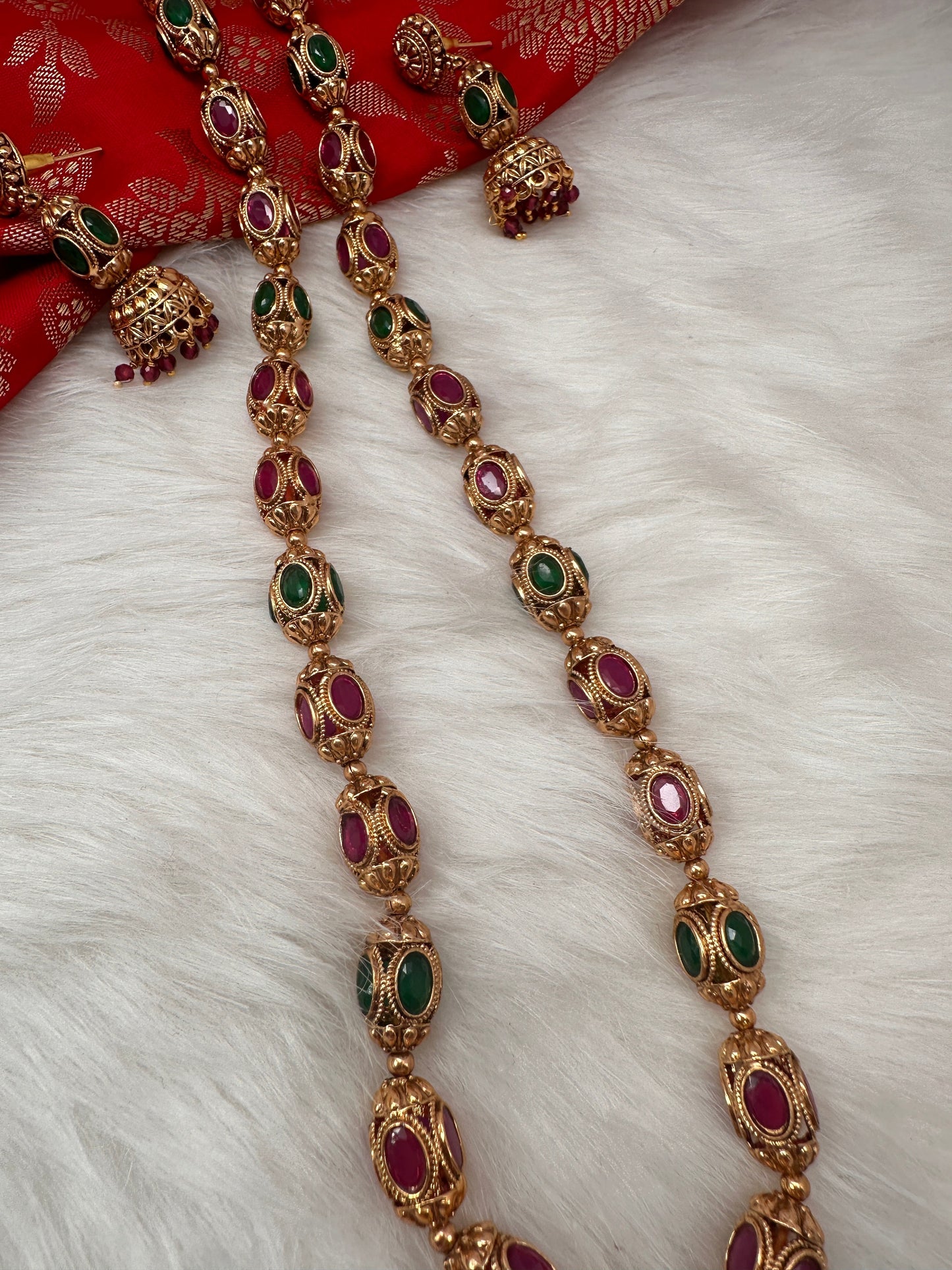 Golden Nakshi Ball Red Green Stone Necklace
