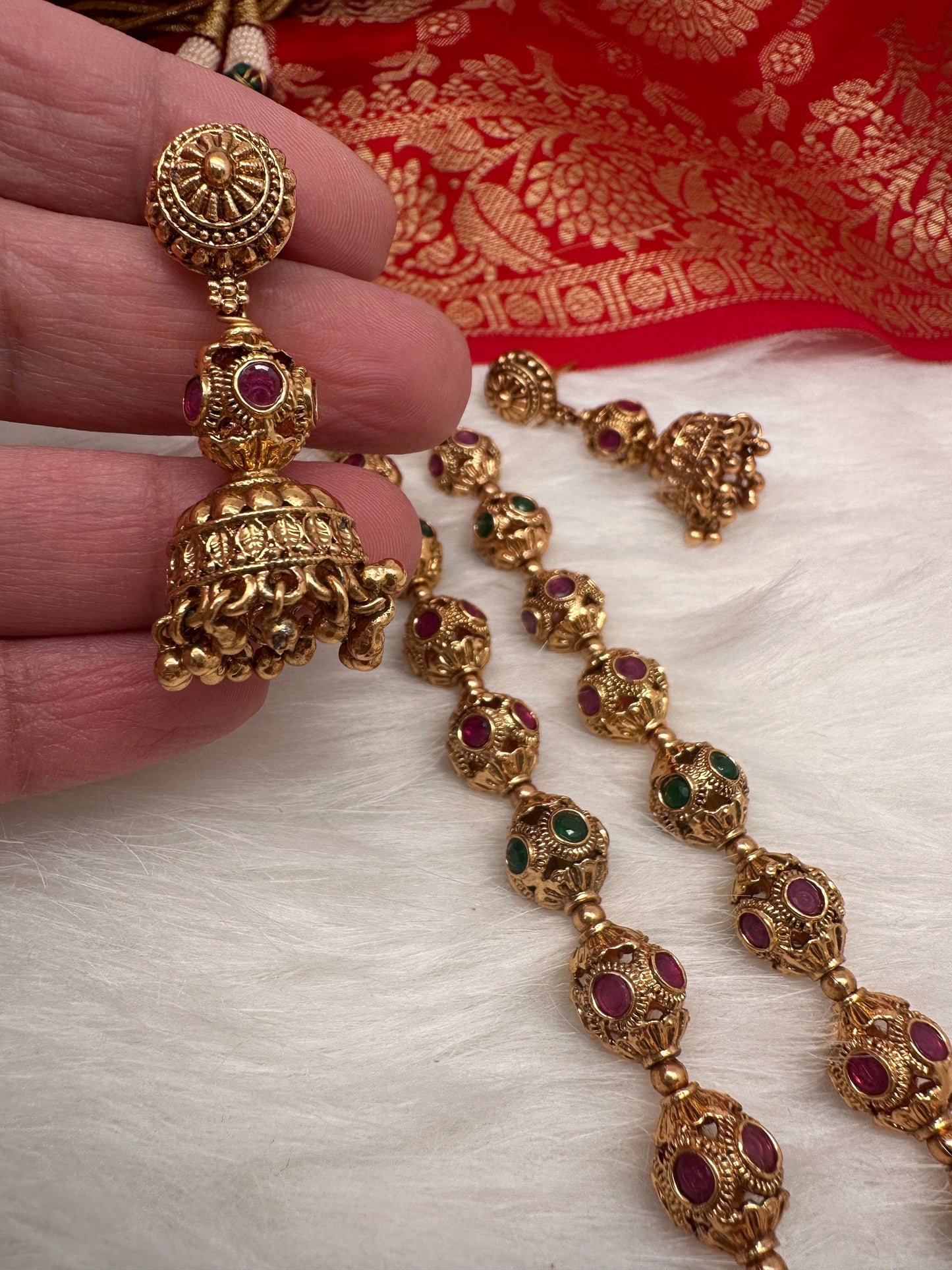 Golden Nakshi Ball Red Green Stone Necklace
