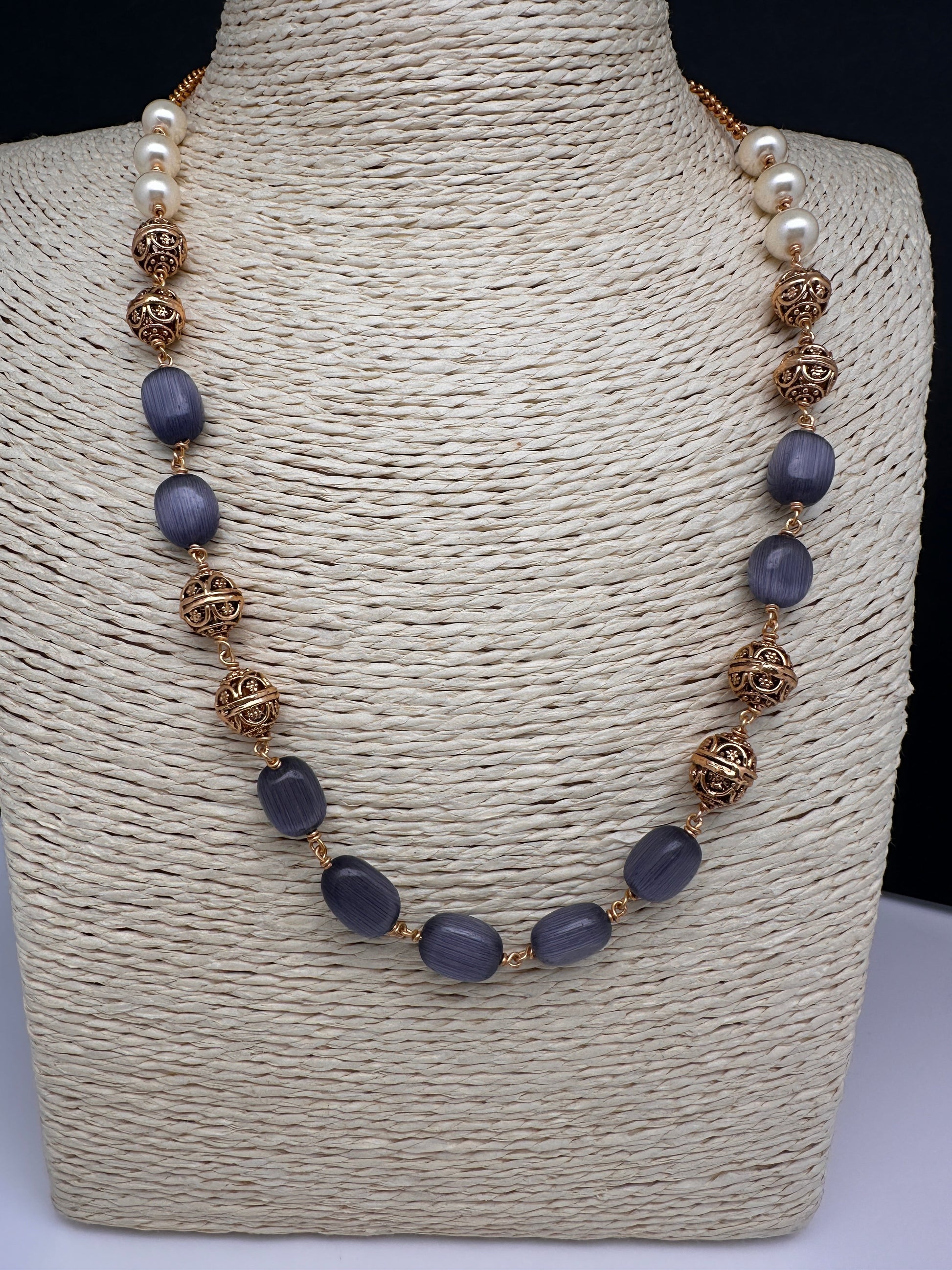 Golden Nakshi Ball Color Stone Necklace - Purple