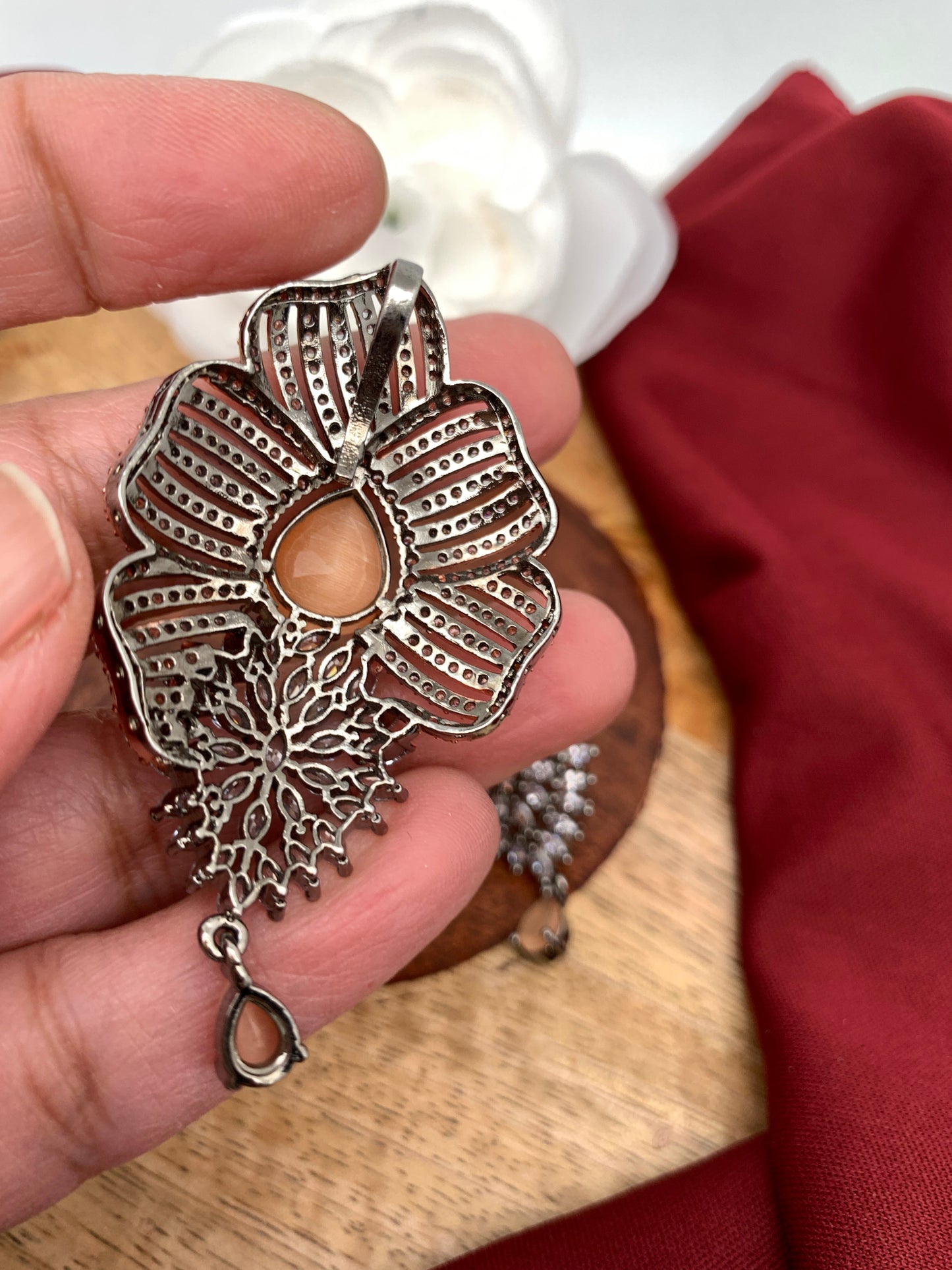 Victorian Dual Tone Polish AD Peach Stone Pendent Set