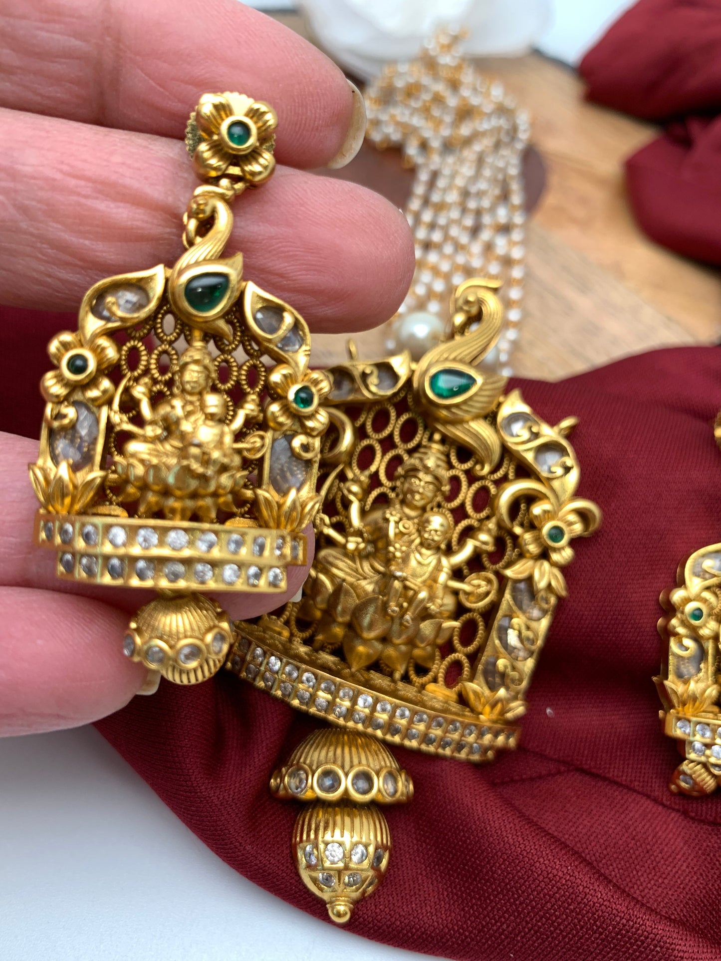 Goddess Premium Matte Finish Nakshi Pendent Set With Pearl Mala
