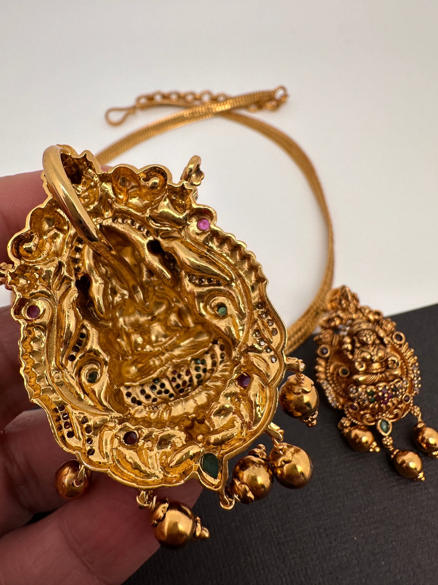 Goddess Lakshmi Ganesha Nakshi Matte Finish Pendent Set