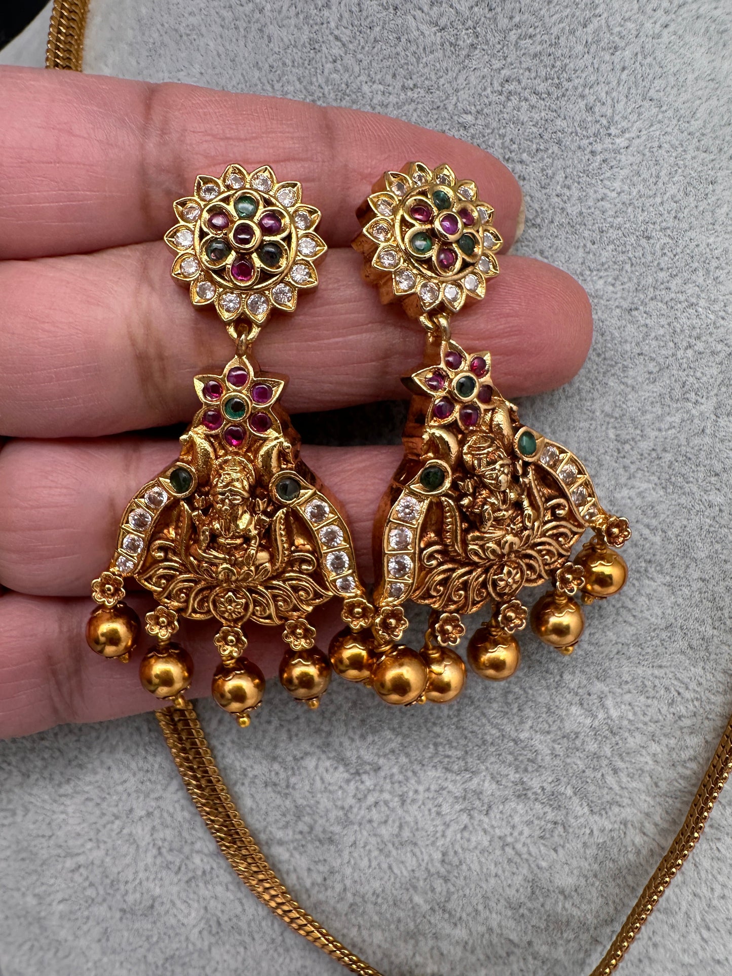 Goddess Lakshmi Nakshi Matte Finish Pendent Set