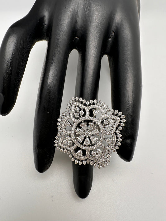 AD  Adjustable Color Stone Cocktail lRing - White