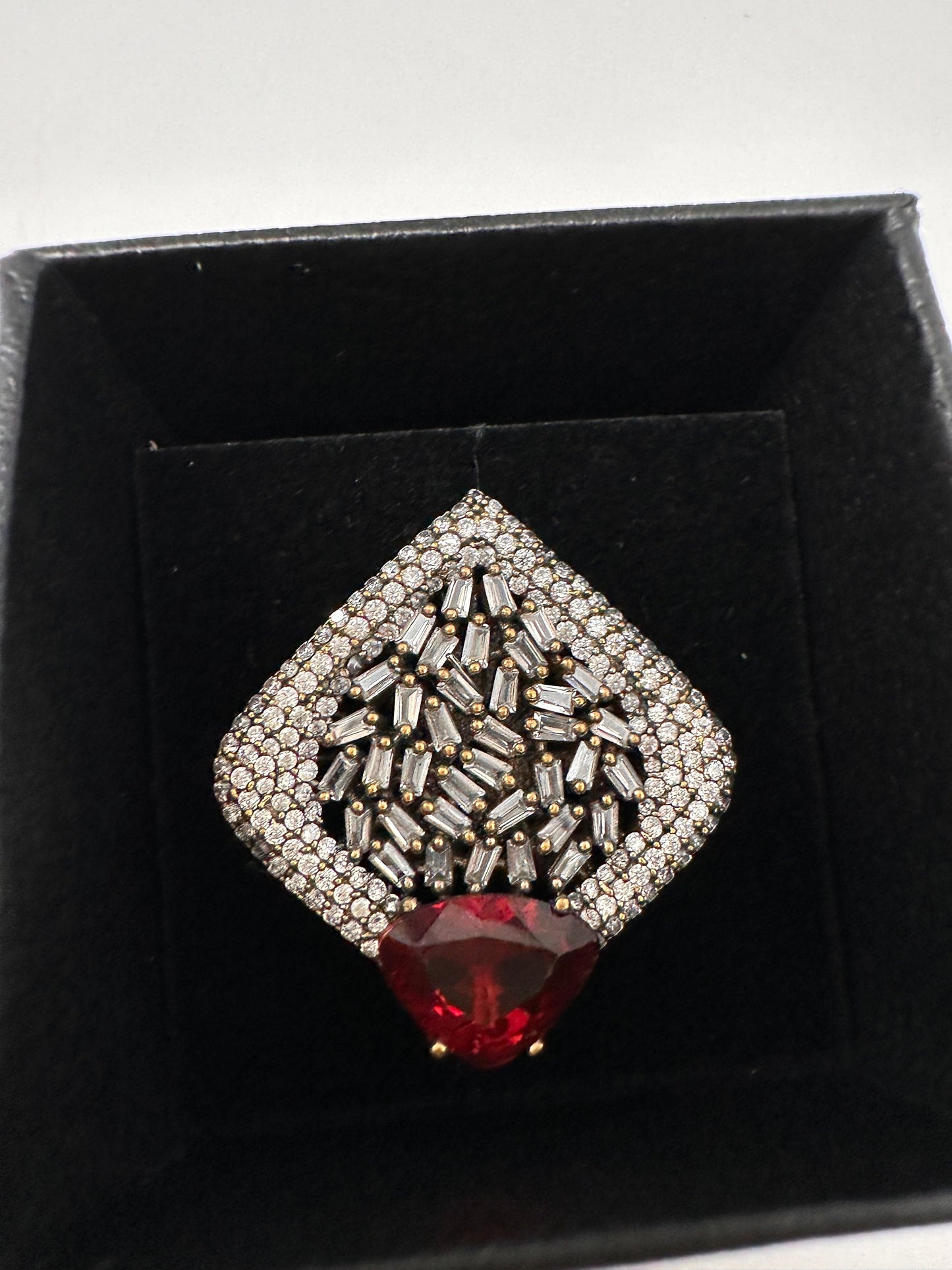 AD Victorian Adjustable Color Stone Cocktail lRing - Red