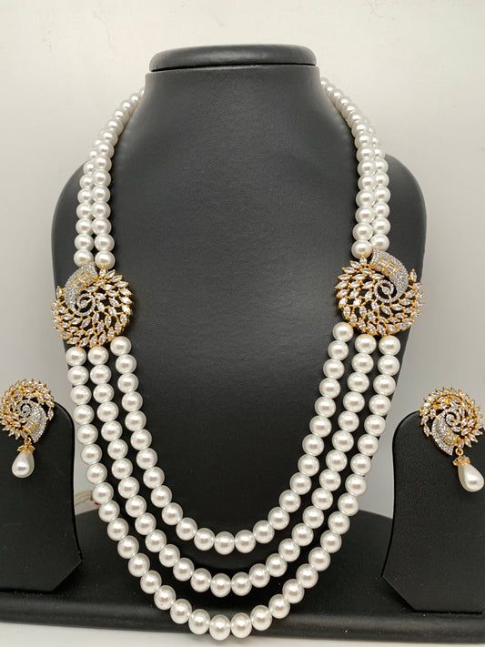 Dual Side Pendent Rani Haar with Shell Pearl Necklace