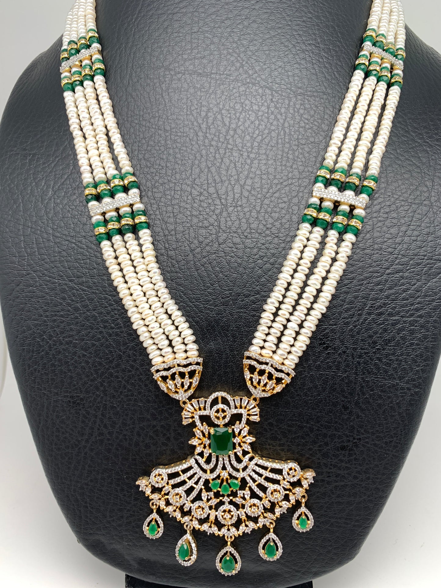 Green Stone AD Pendent Traditional Raani Haar with Real Pearls