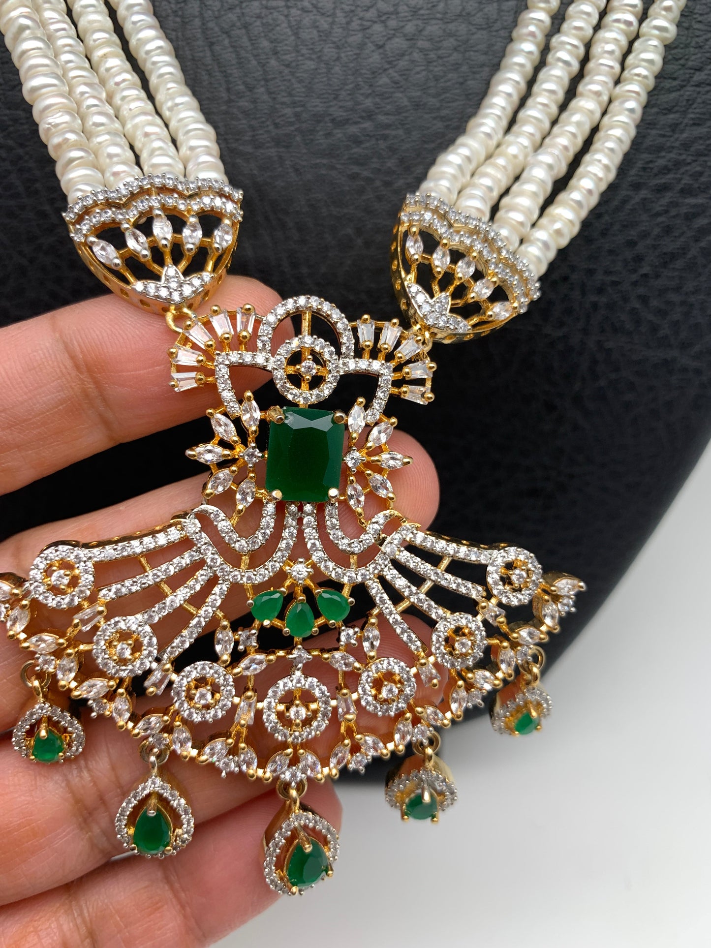 Green Stone AD Pendent Traditional Raani Haar with Real Pearls