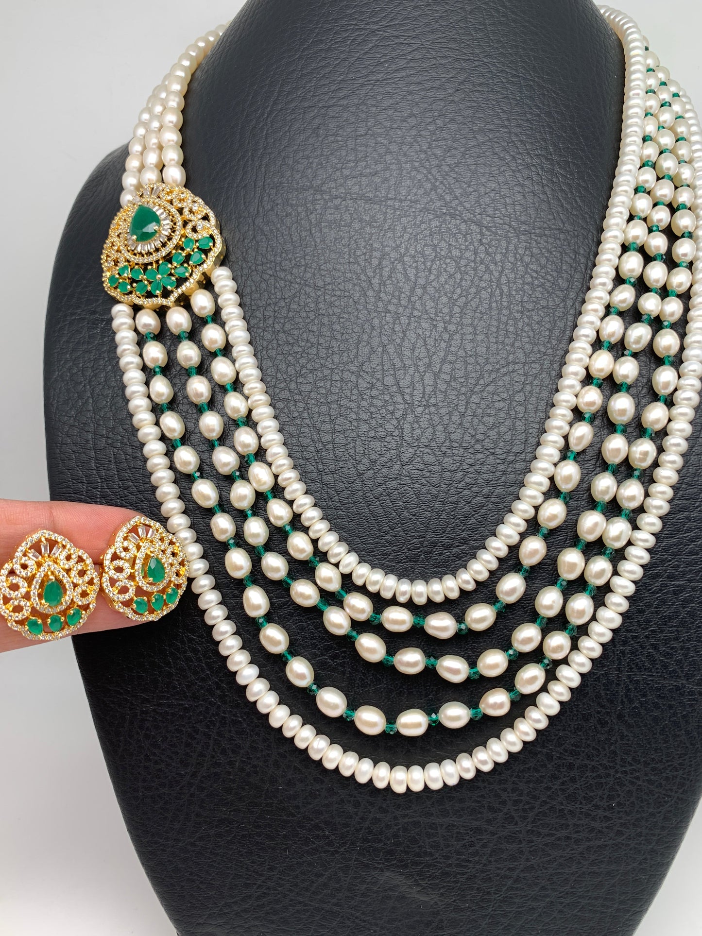 Emrald Green Stone AD Side Pendent Traditional 5 Strand Raani Haar with Real Pearls