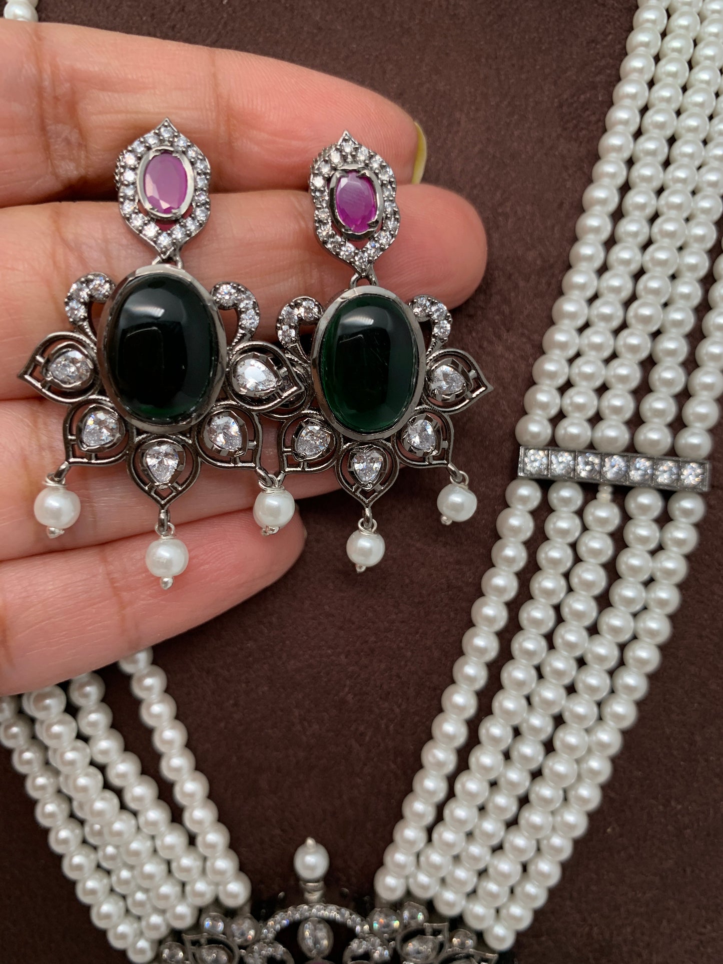 Shell Pearl Raani Haar with Victorian Polish Pink and Green Stone Moissanite Pendent