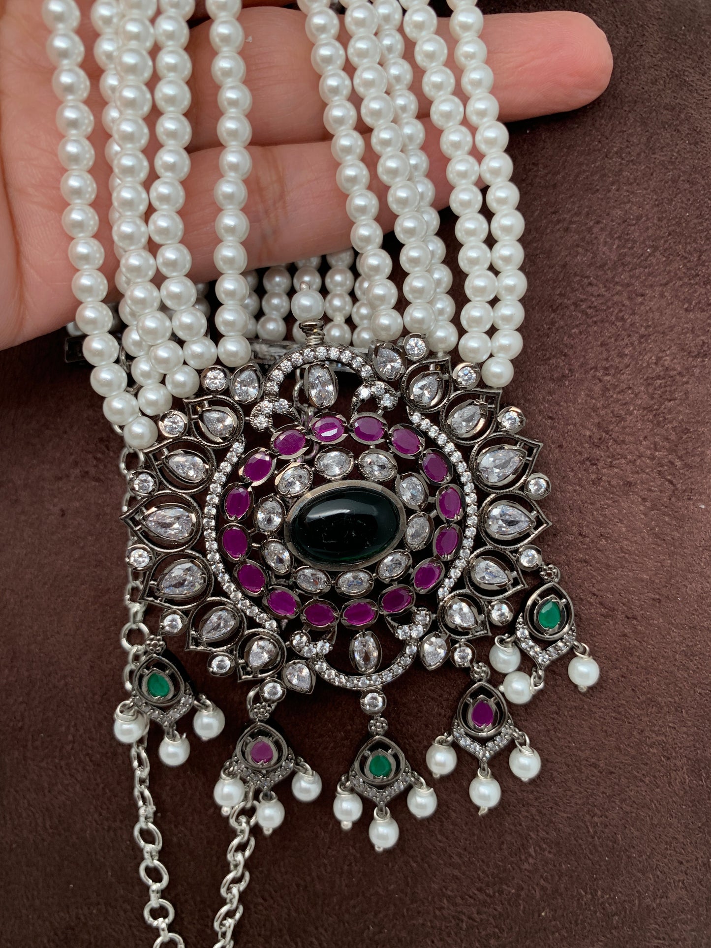 Shell Pearl Raani Haar with Victorian Polish Pink and Green Stone Moissanite Pendent