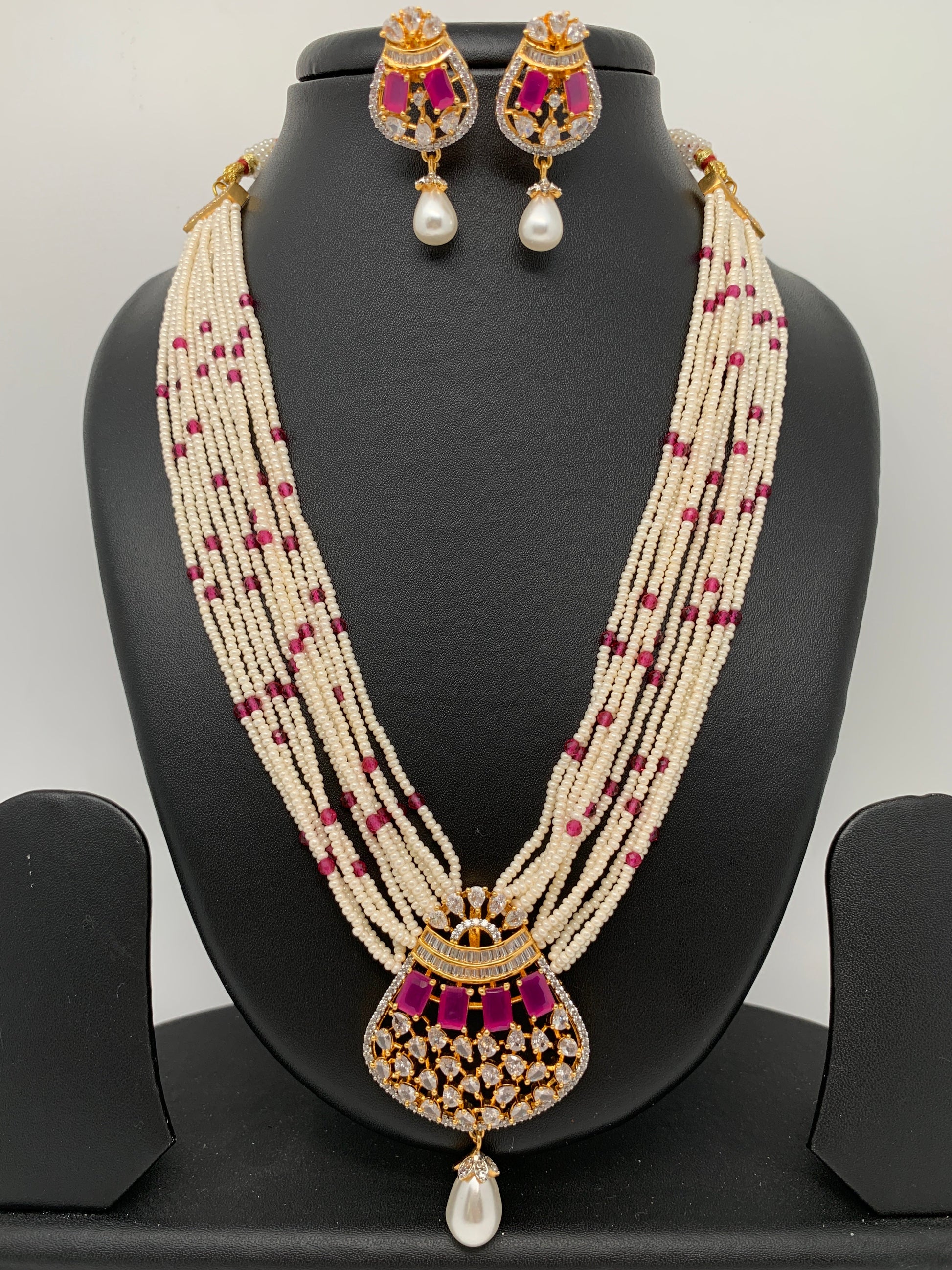 Small Pearl Red Stone AD Pendent Short Necklace