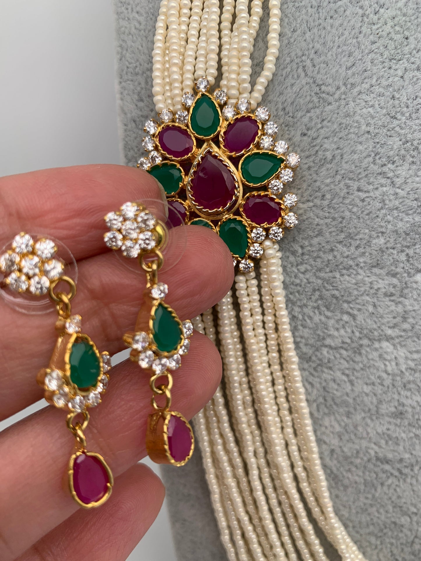 Multi Color Side Pendent Green Beads Hydro Pearls Necklace