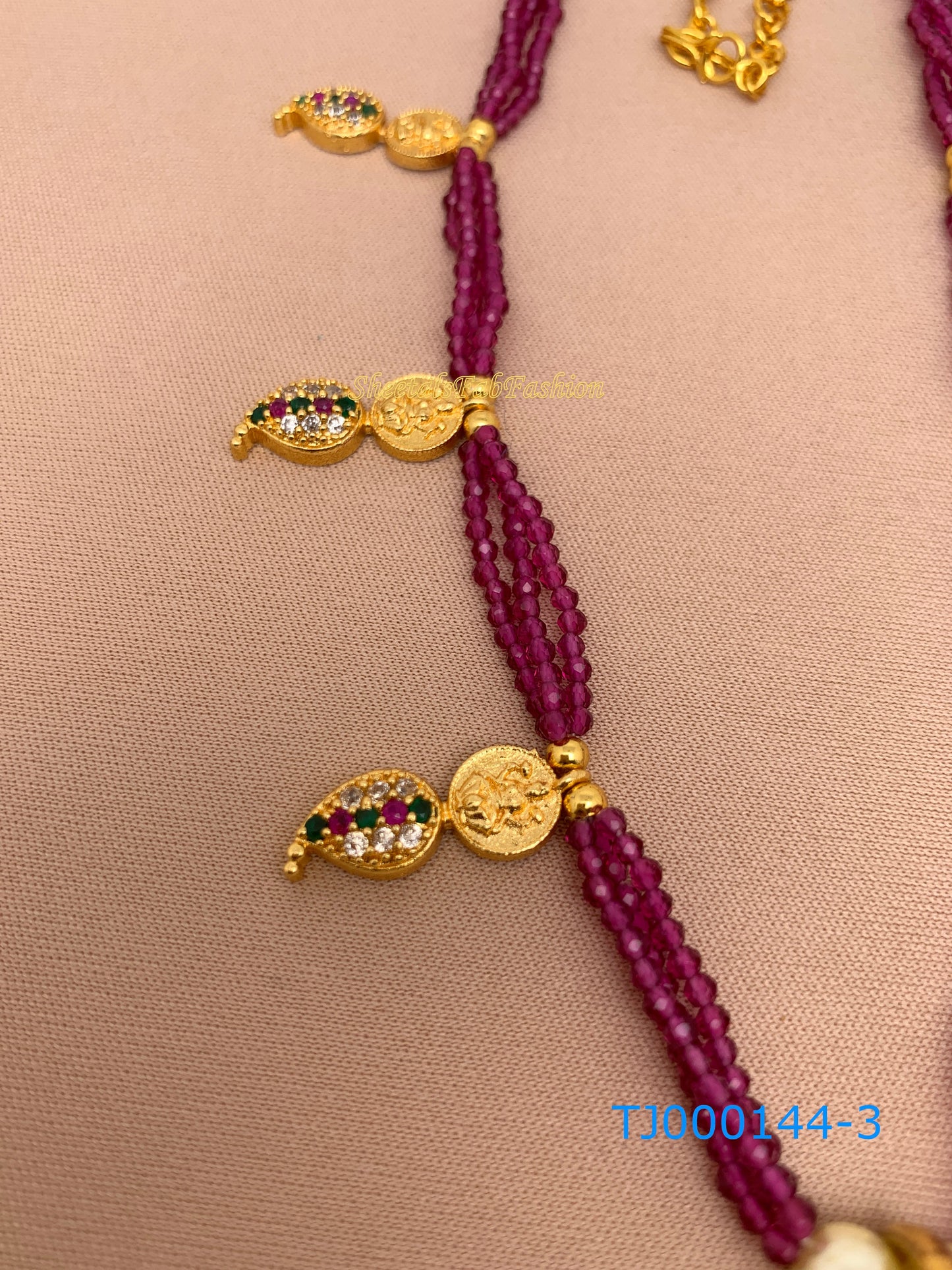 Pink Beads Goddess Lakshmi Detachable Pendent Necklace