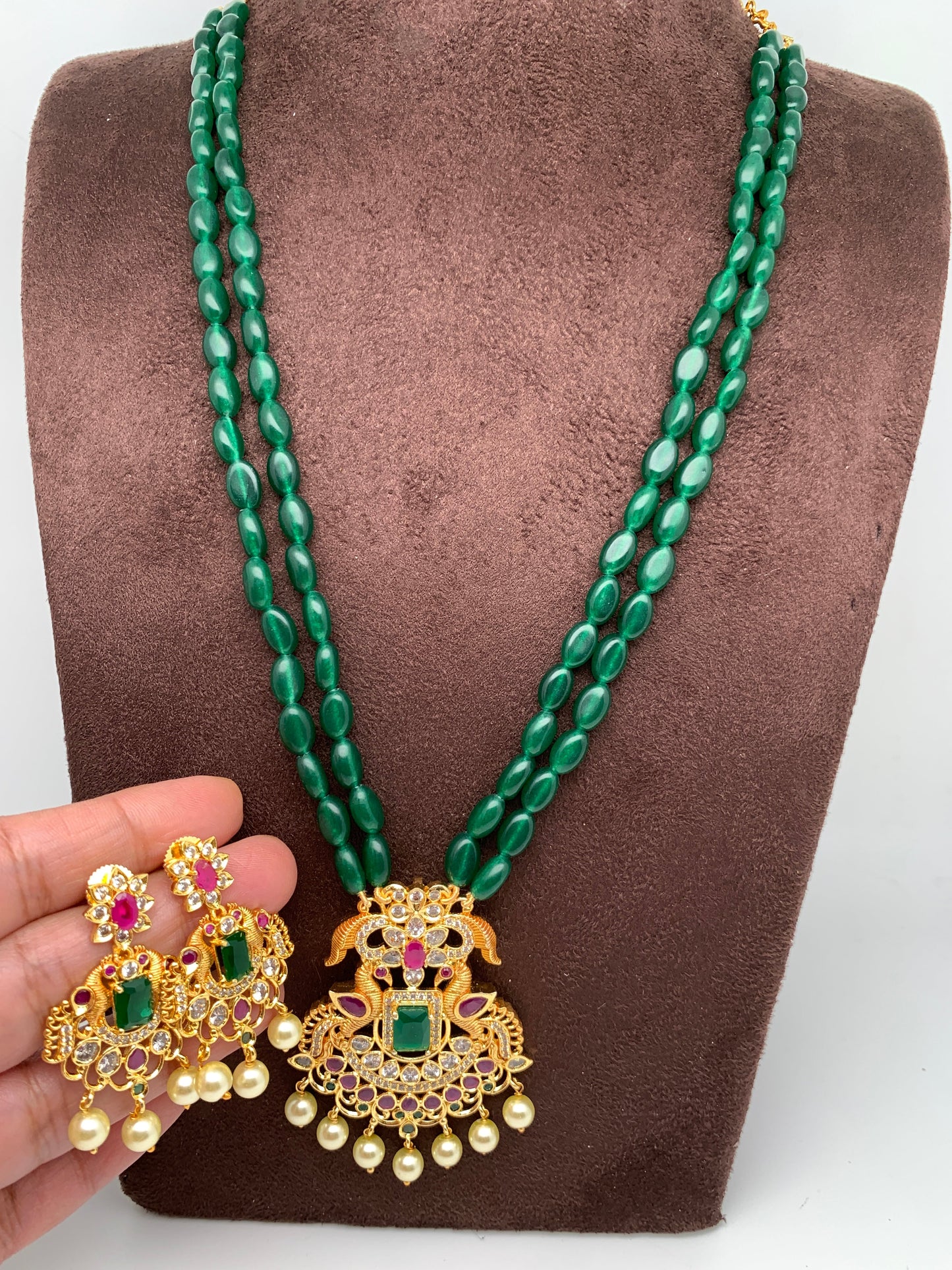 Peacock Pendent Necklace with Green Monalisa Beads
