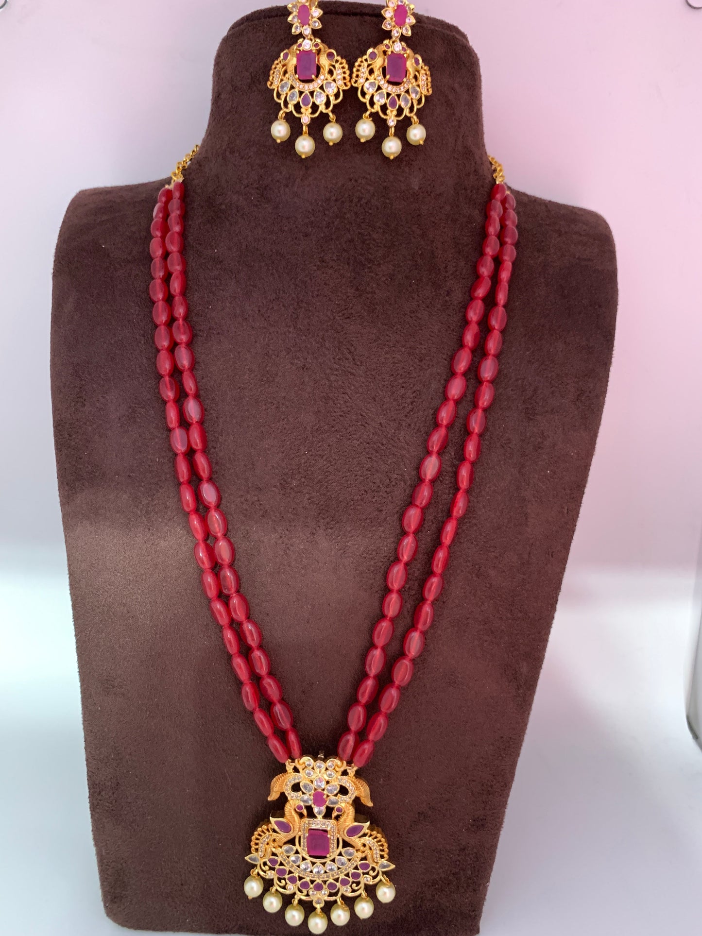 Peacock Pendent Necklace with Red Monalisa Beads