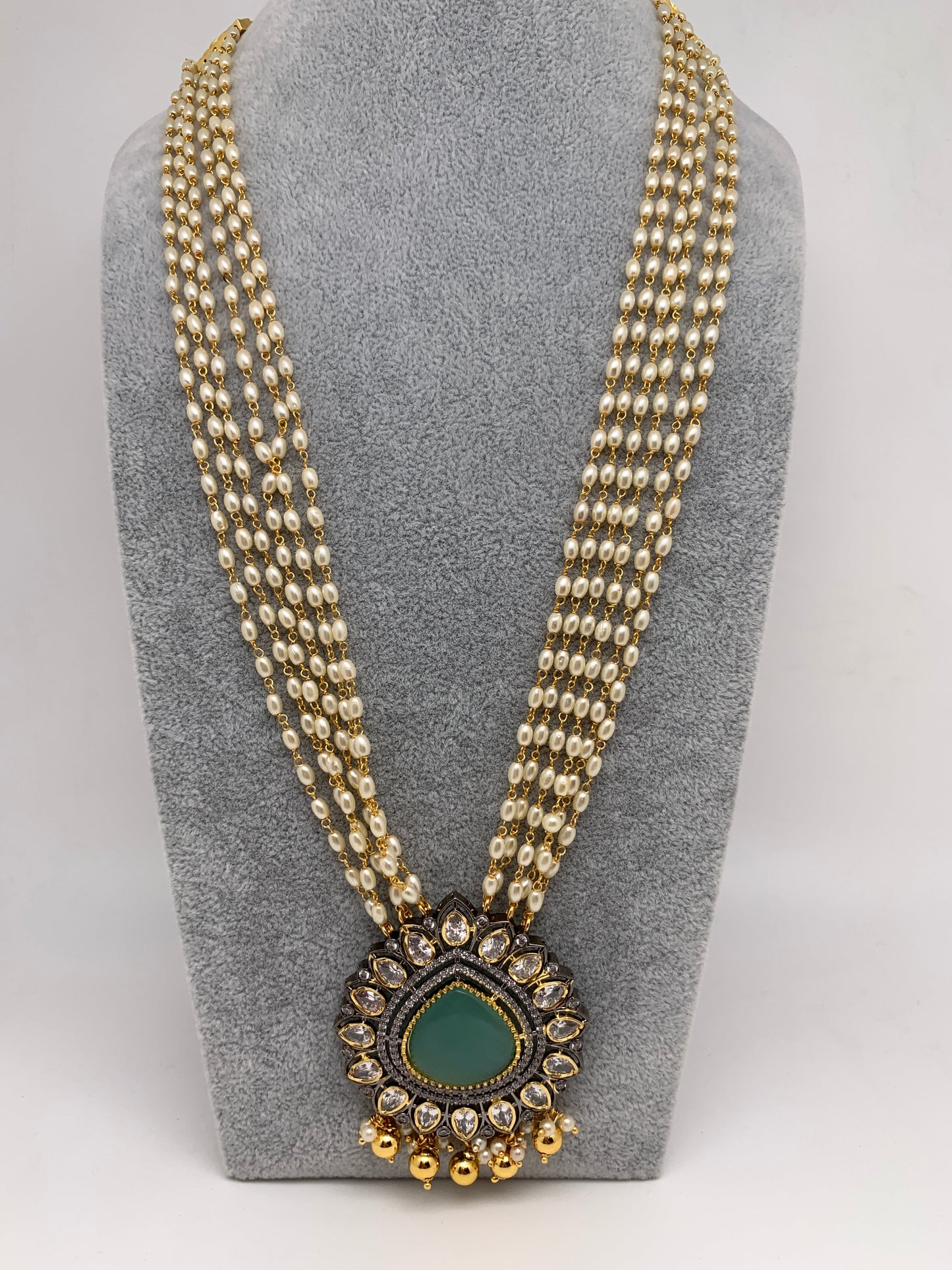 Mint Green Stone Victorian Finish Pendent Rice Pearls Rani Haar