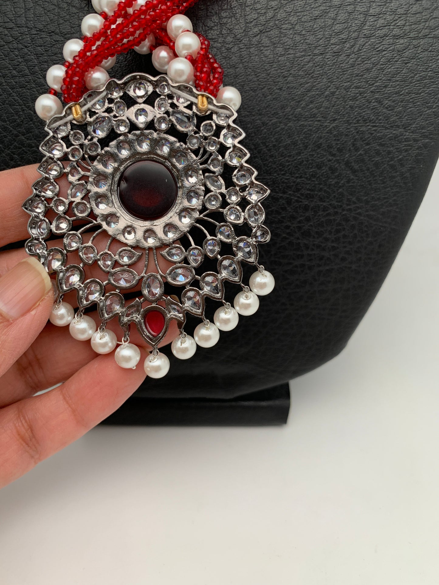 Red Stone AD Victorian Polish Pendent and Red Crystal Beads Pearls Necklace