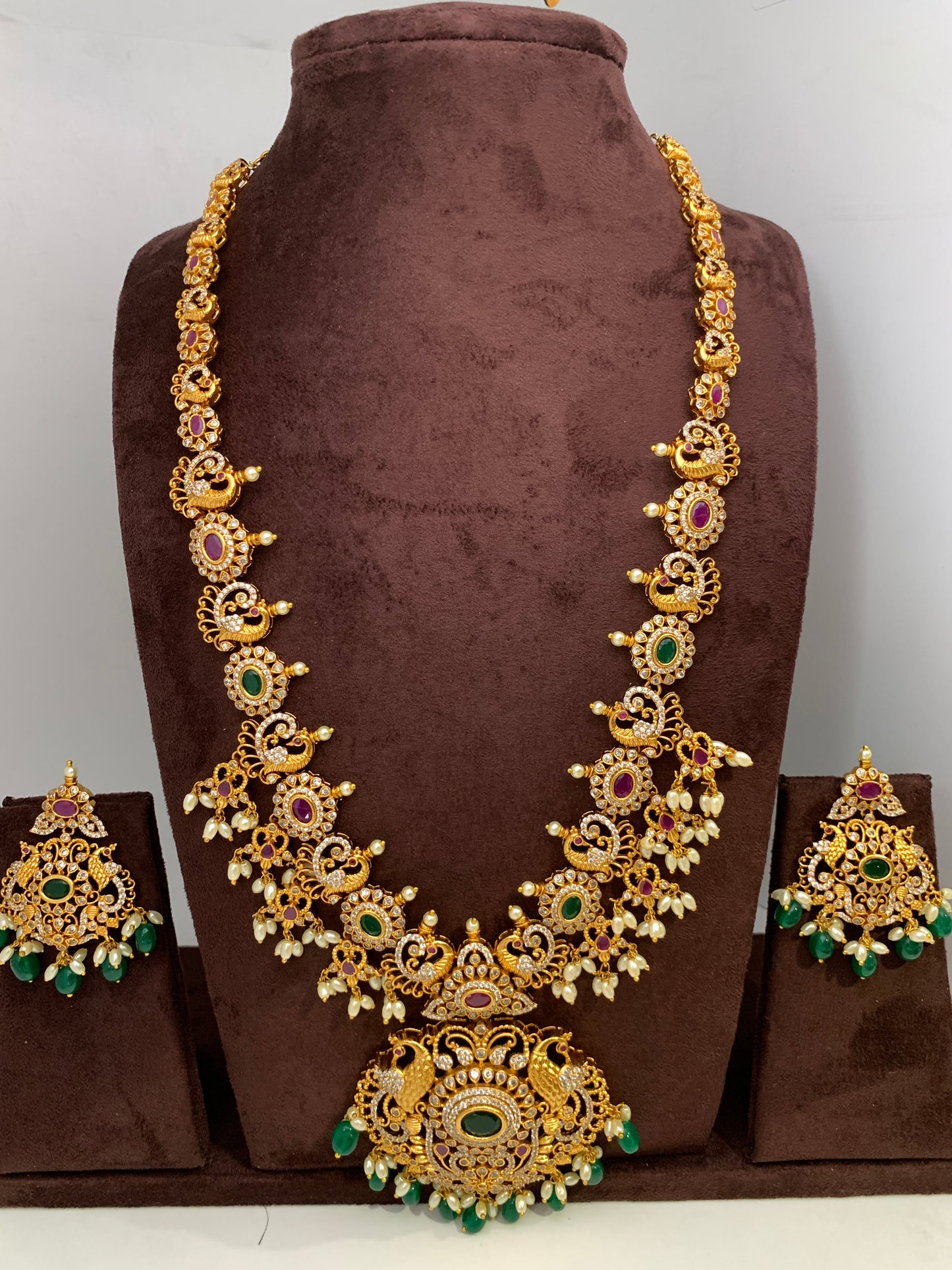 Red Green Stone Peacock Green beads Long Ethnic Necklace