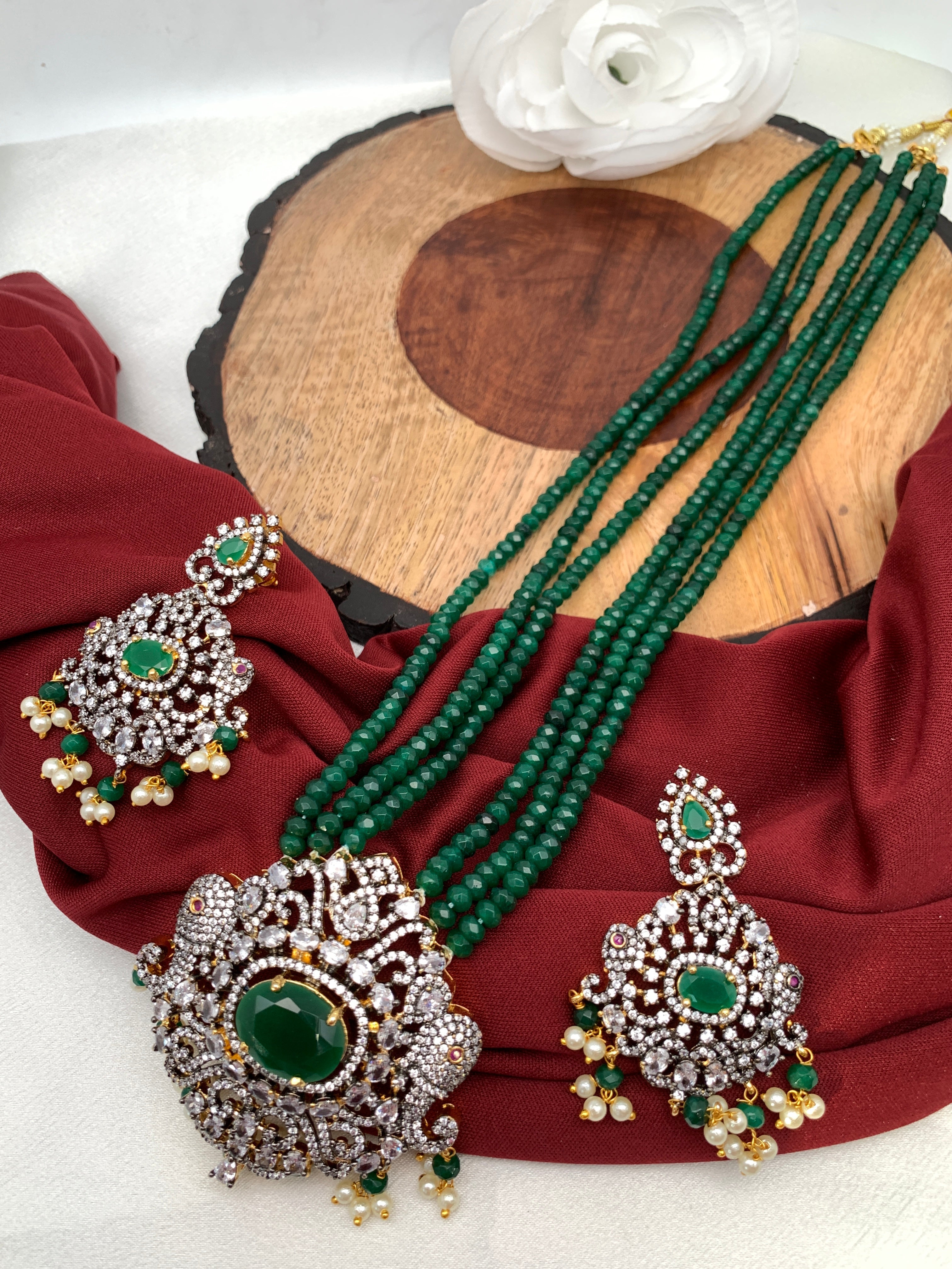 AD Green Stone Elephant Pendent Emerald Beads Mala