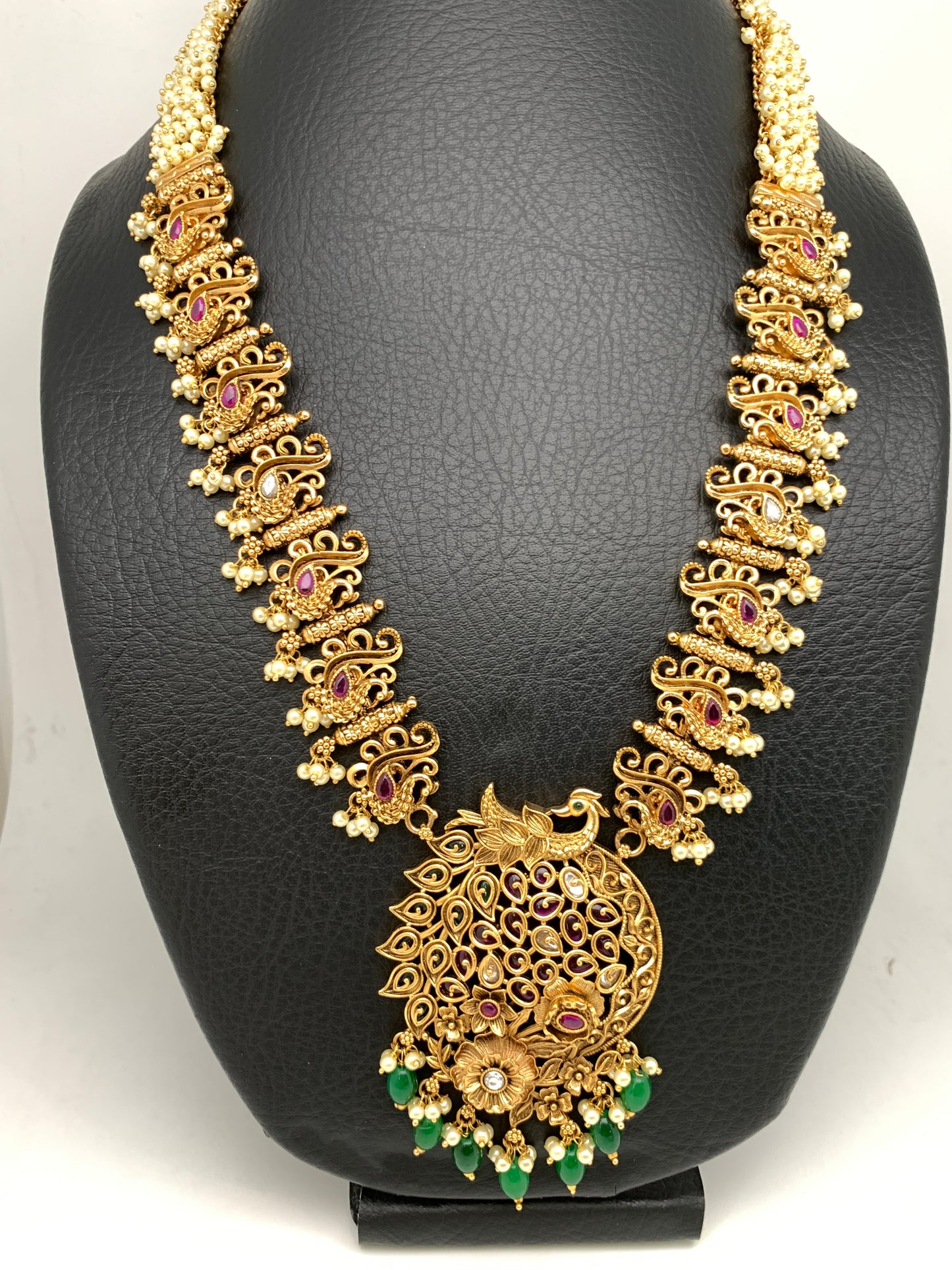 Peacock Links Floral Design Red Green Kemp Pendent Matte Finish Ethnic Long Mala