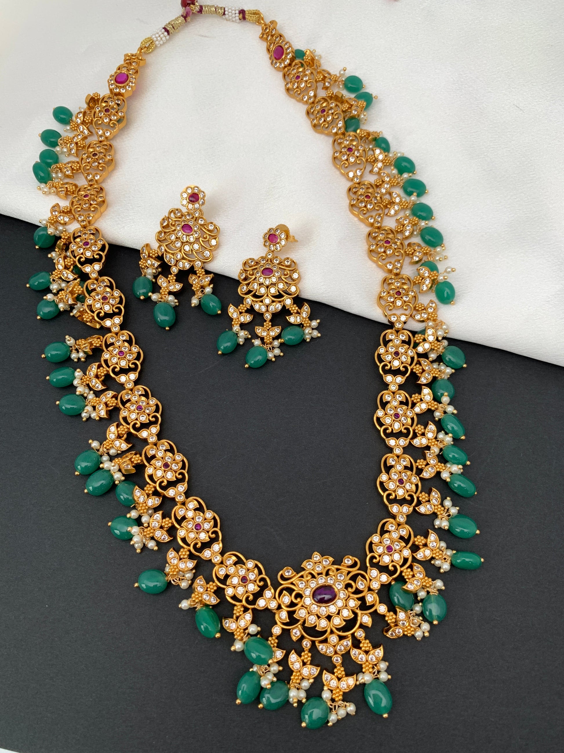 Red Stone Green beads Ethnic Necklace