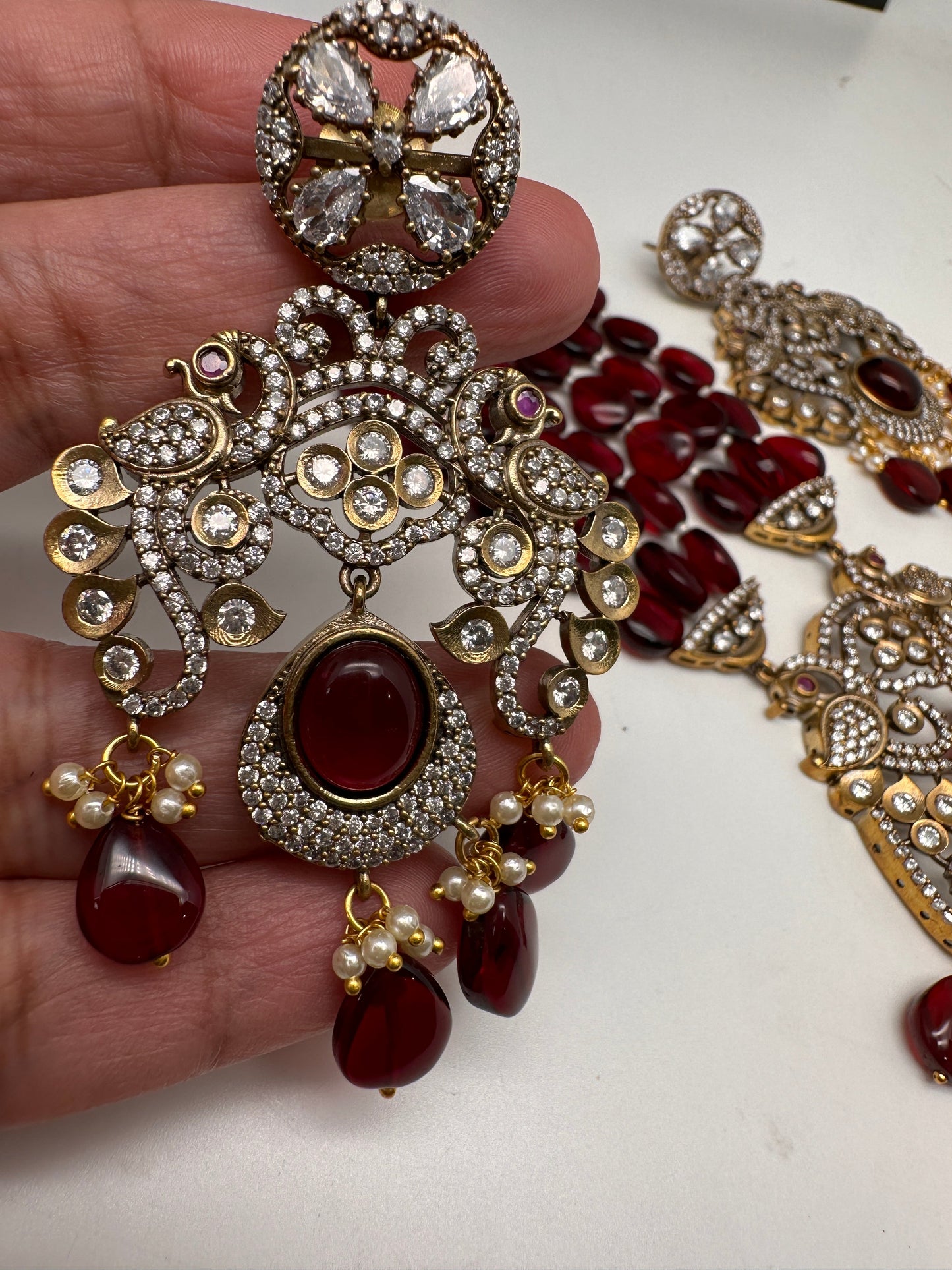 Victorian Moissanite Marron Red Beads Long Necklace