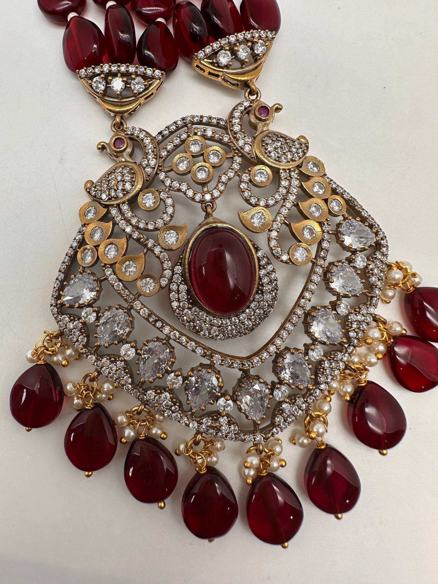 Victorian Moissanite Marron Red Beads Long Necklace
