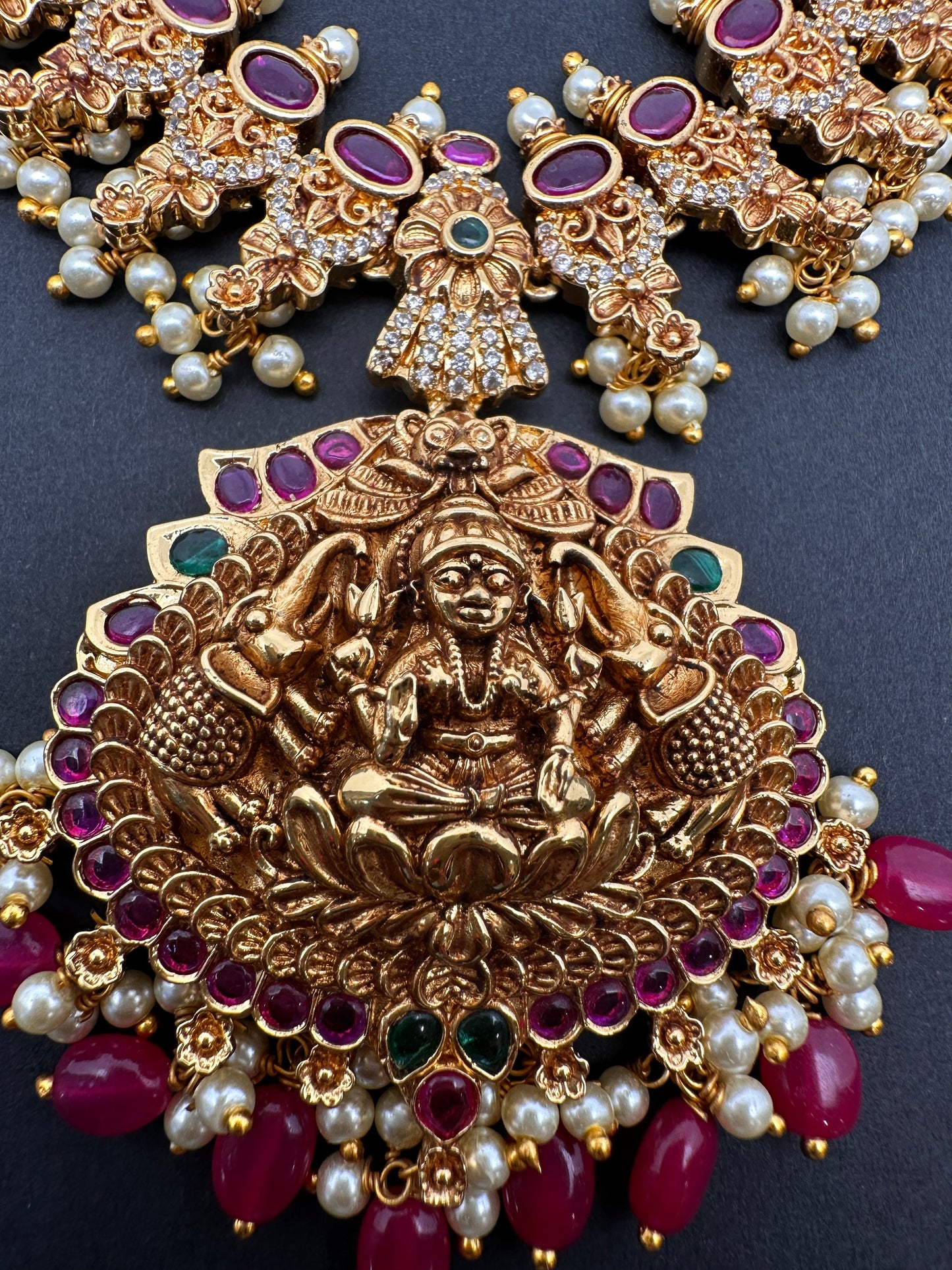Goddess Lakshmi AD Red Kemp Red Beads Guttapusalu Necklace